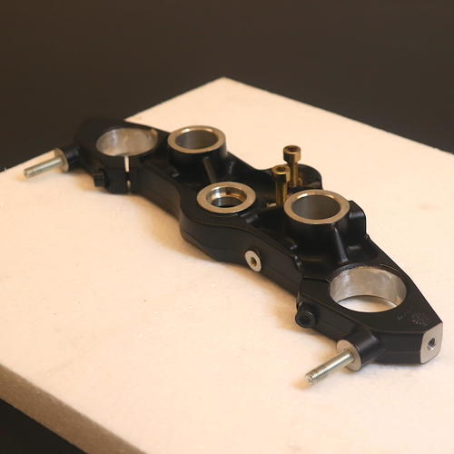 OPEN BOX OEM Indian Upper Triple Clamp | Indian Chief | 25 Degree |5138387-626