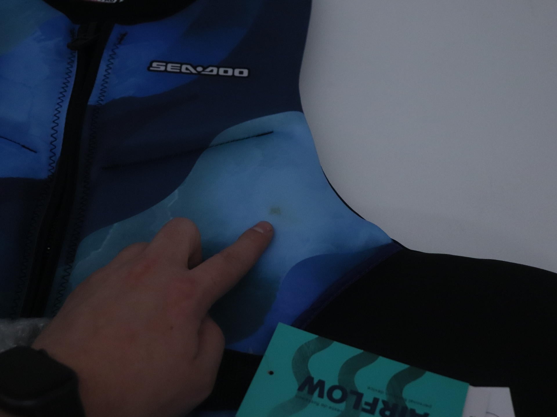 OPEN BOX OEM Sea-Doo Airflow Sun-Edit PFD| Lava Red/Rouge Lave |Unisex Size: 3XL