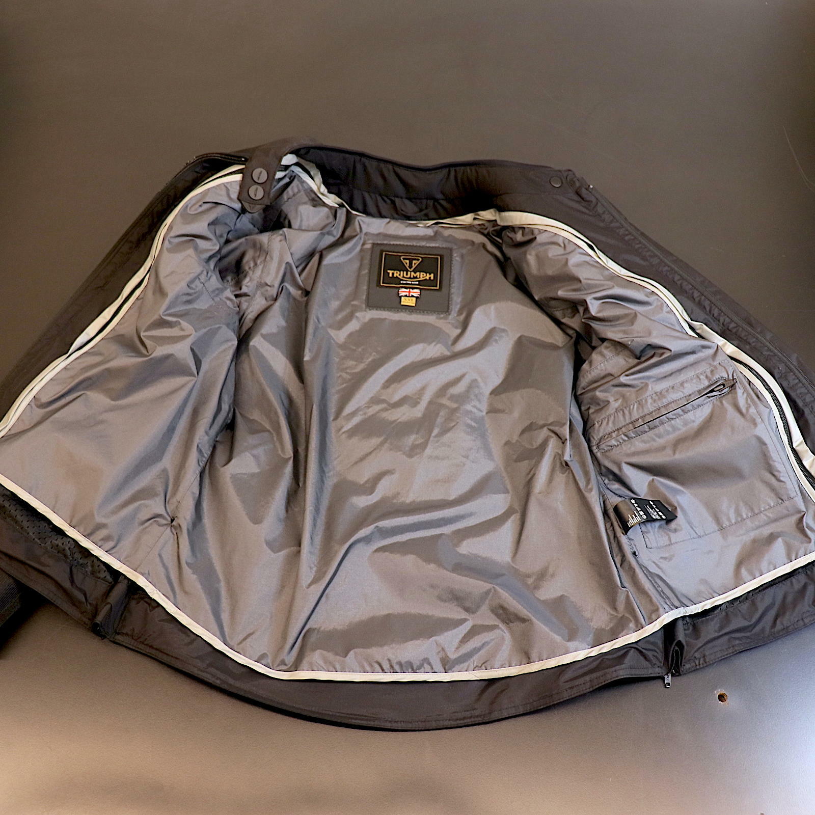 OPEN BOX OEM Triumph Waldron Mesh Motorcycle jacket | Women's Size: XXL | MLTS20104-XXL