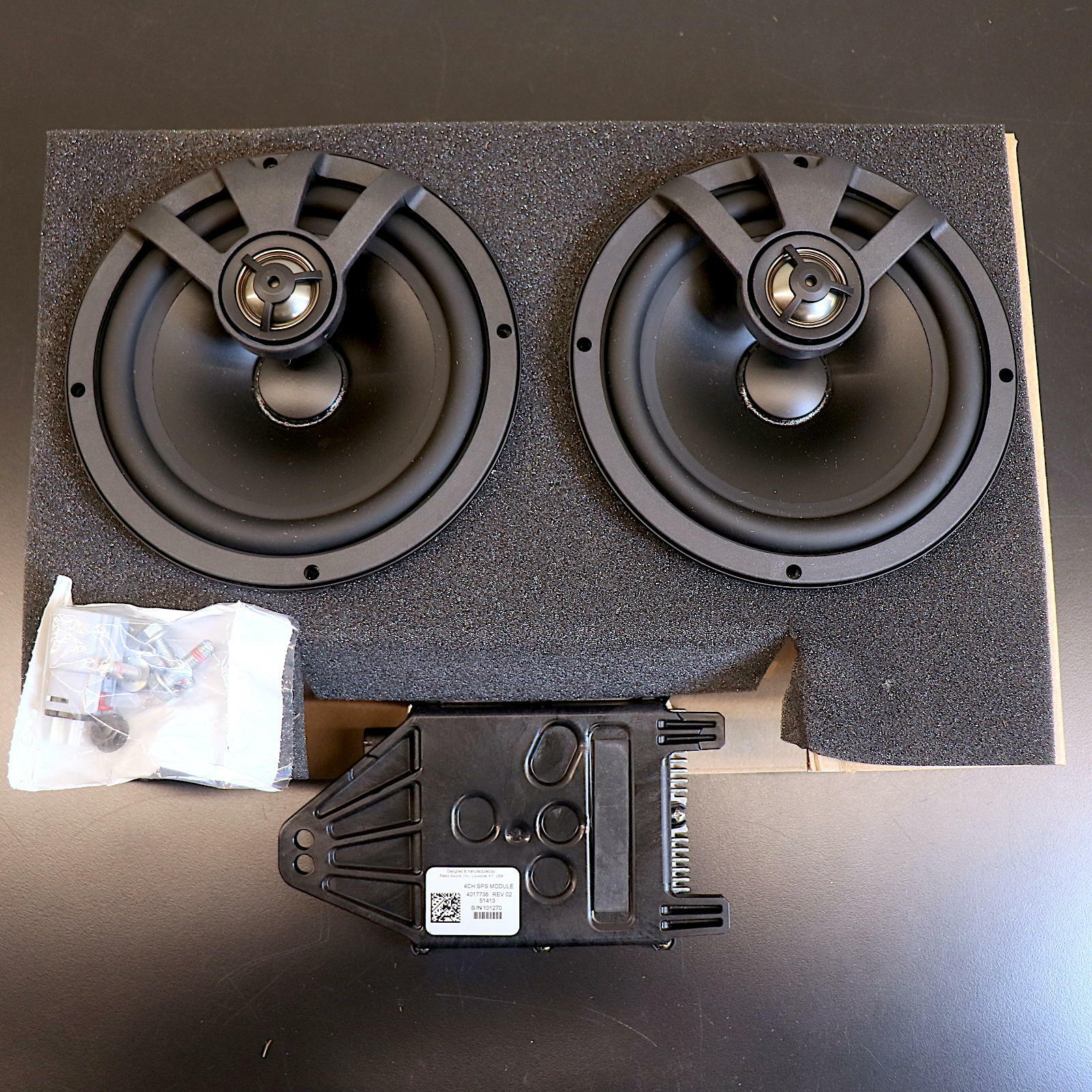 OPEN BOX OEM Indian Powerband Audio SaddleBag Speakers | 6 1/2 in | 2883922