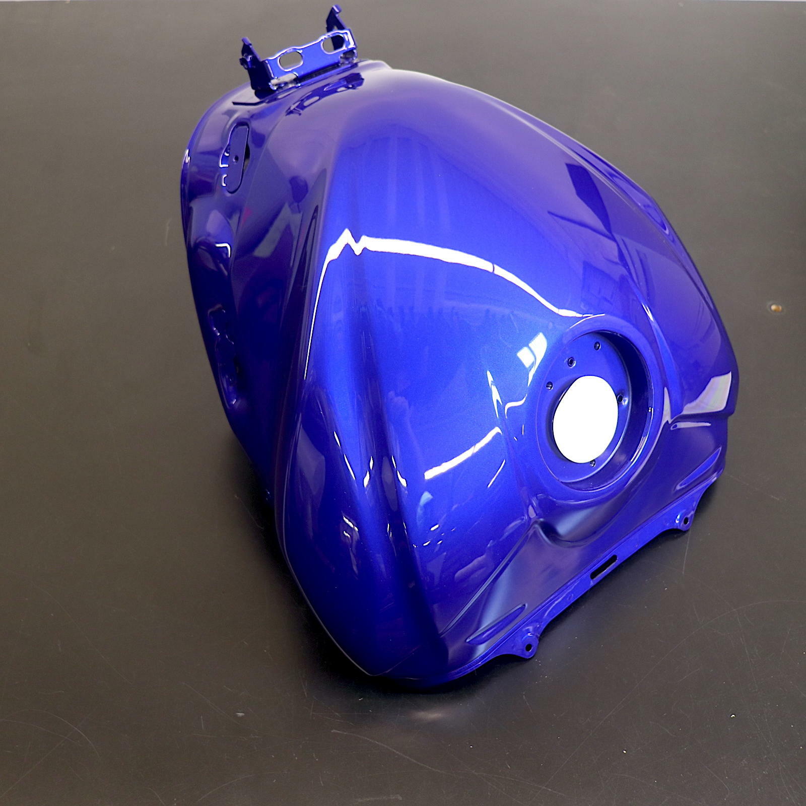 OPEN BOX OEM Yamaha R6 Fuel Tank | Yamaha Racing Blue | 13S-WK241-01-P0