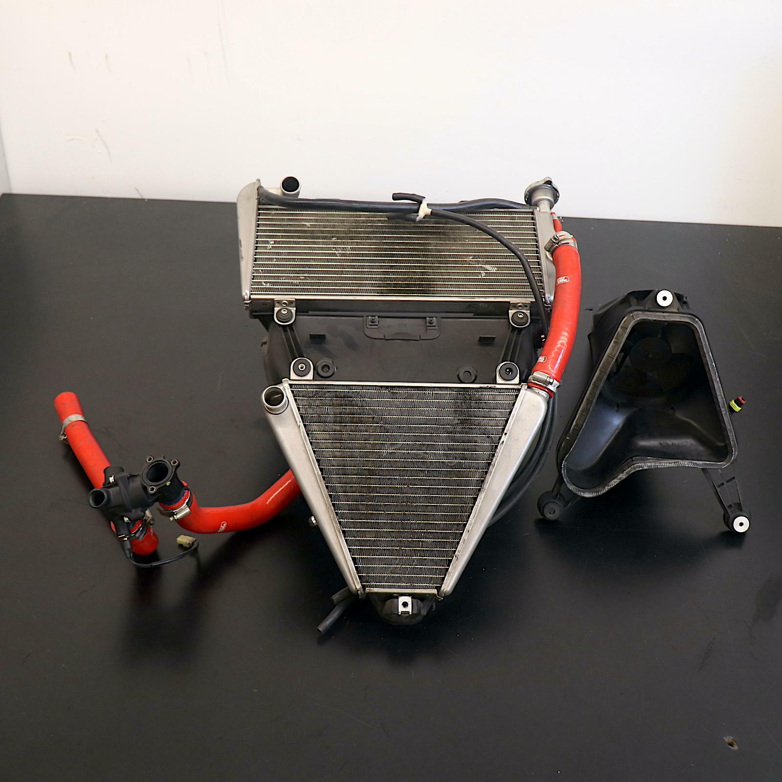 OPEN BOX OEM Ducati Panigale 1199 Radiator Assembly | DU1199-RAD