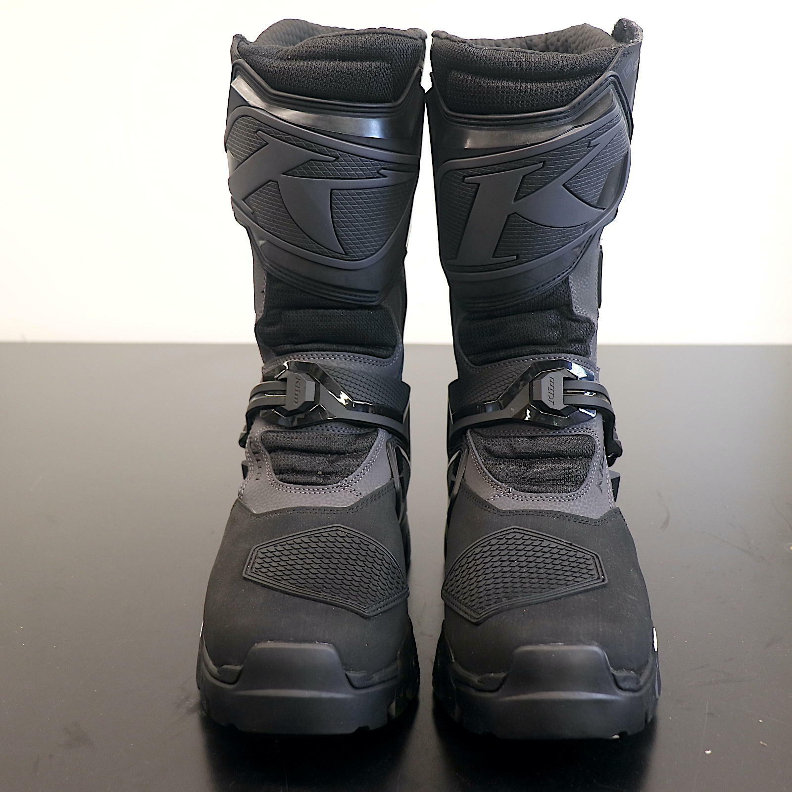 OPEN BOX OEM Klim GTX Adventure Boot | Stealth | Mens Size : 10 | 3119-000-010-001