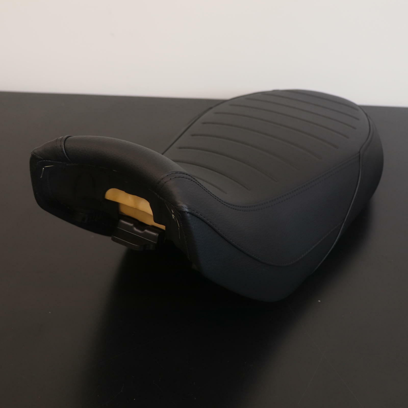 OEM Ducati Lowered Seat | 20mm | 96880411A - Open Box