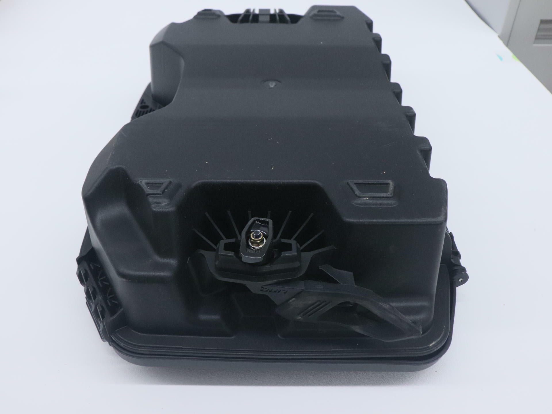 OPEN BOX - OEM Can-Am LinQ Stackable Modular Box 10 Liter 2.6 Gallon- 715005494