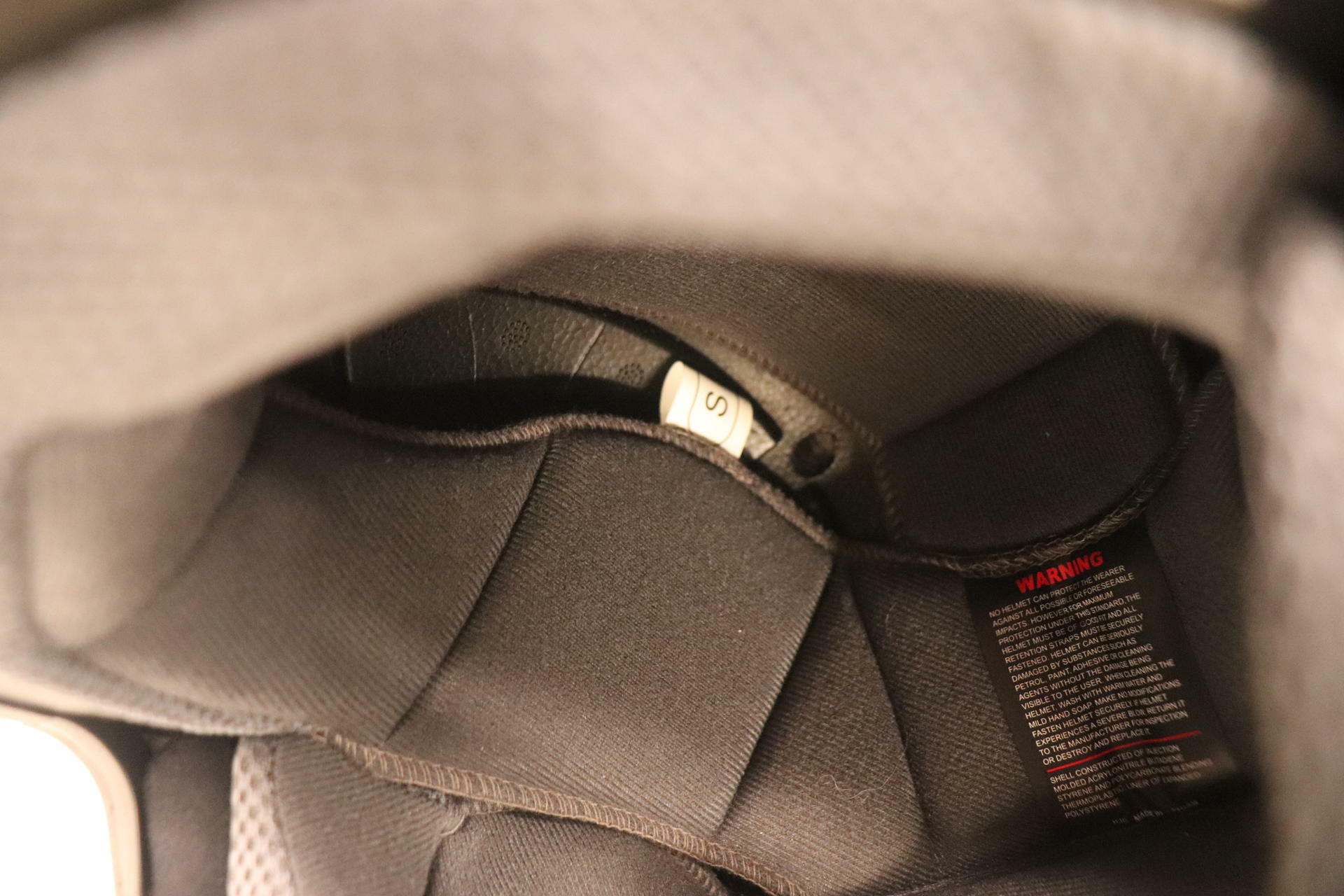 HJC Electric Snowmobile Helmet MATTE BLACK- ADULT SMALL - CS-R3 031-612