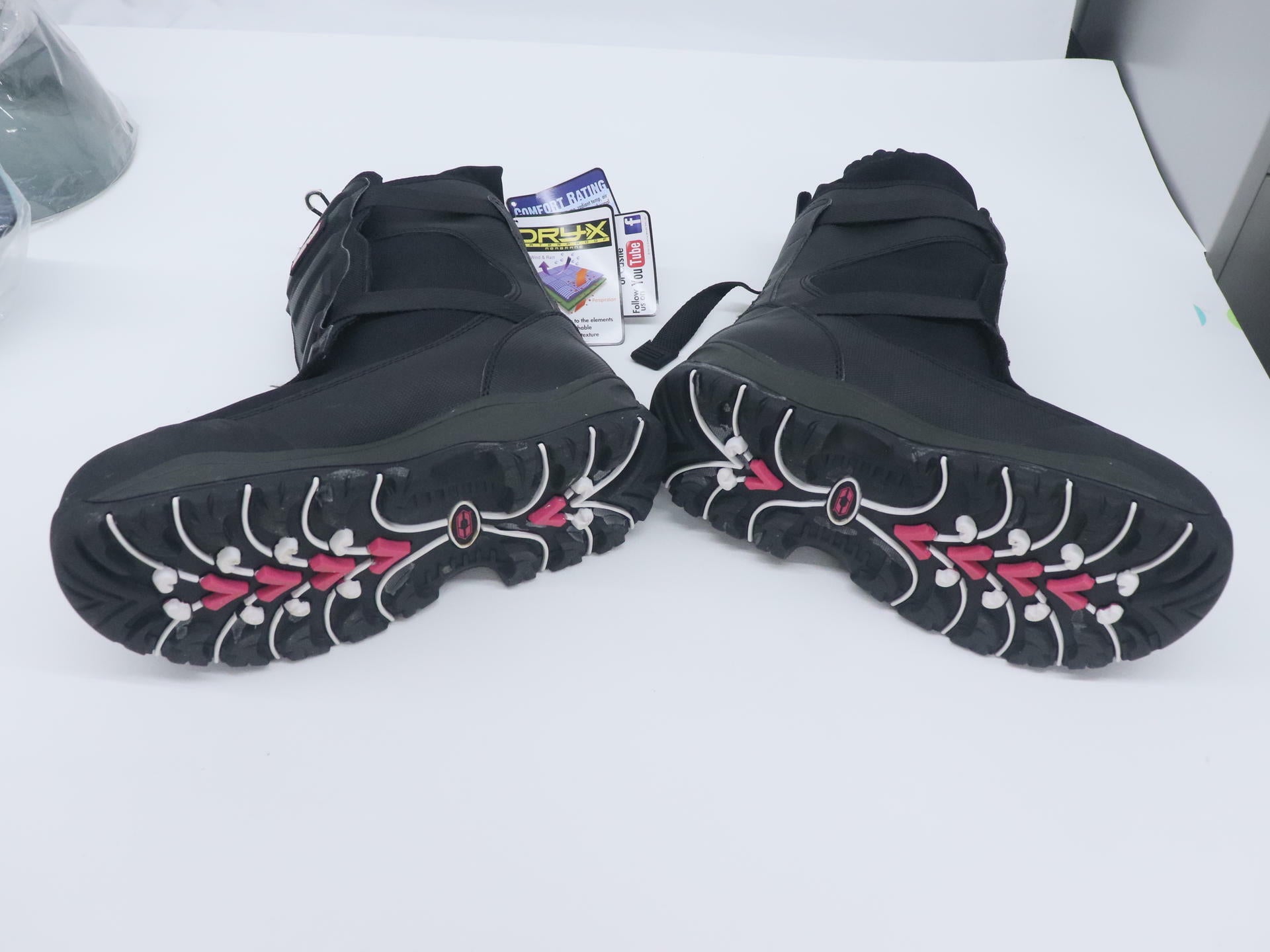 Castle Barrier Black Snowmobile Winter Boots Women's Size: 11 - 84-1311