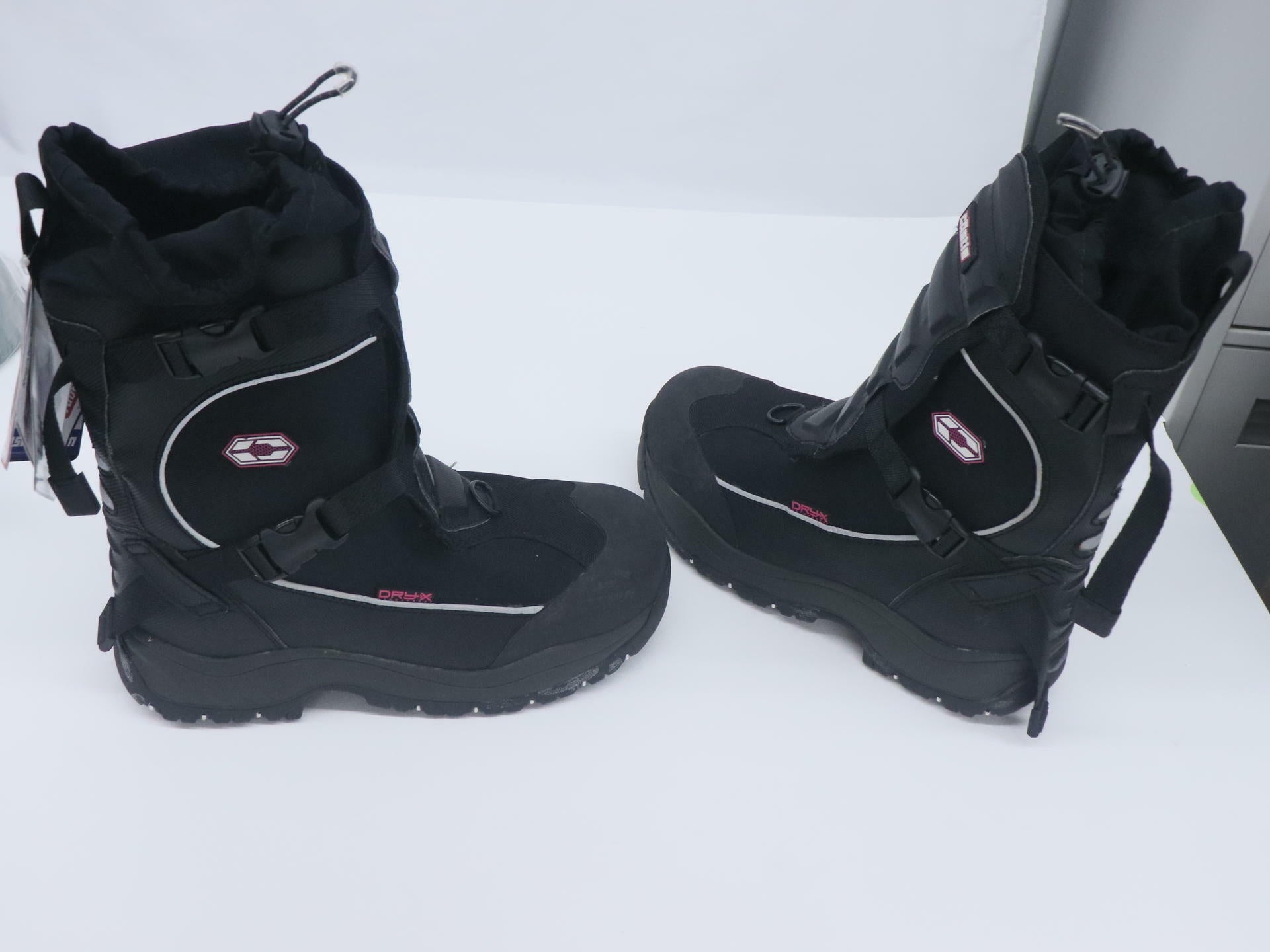 Castle Barrier Black Snowmobile Winter Boots Women's Size: 11 - 84-1311