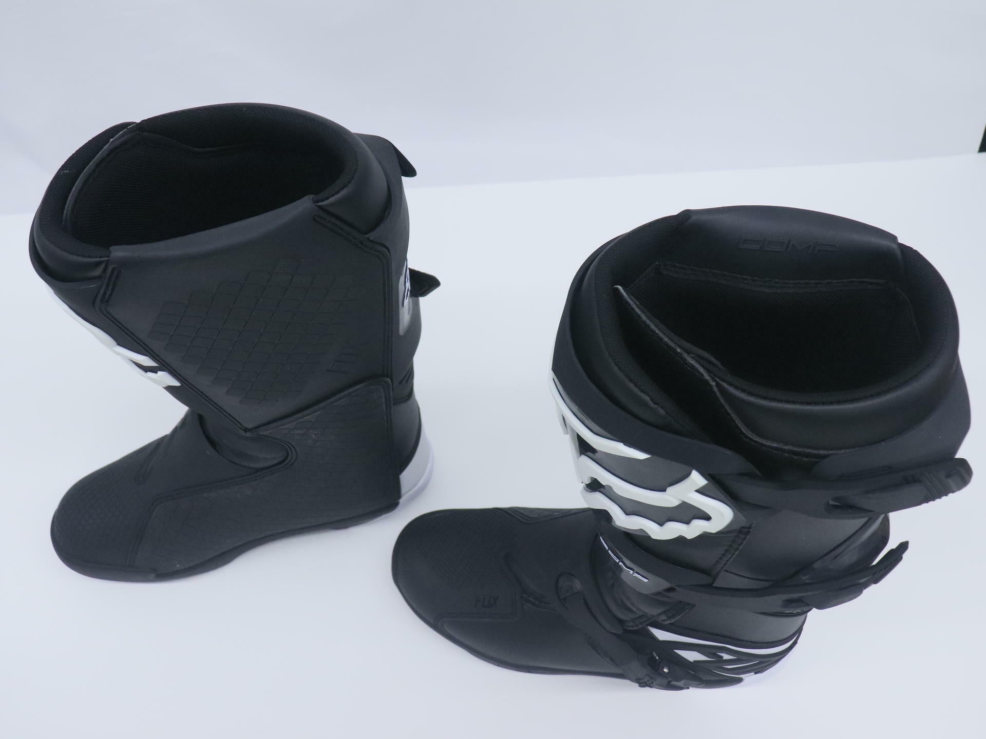 Fox Racing Comp Boot Motocross BLACK - MENS sz9 - 21483-001-9 - Open Box