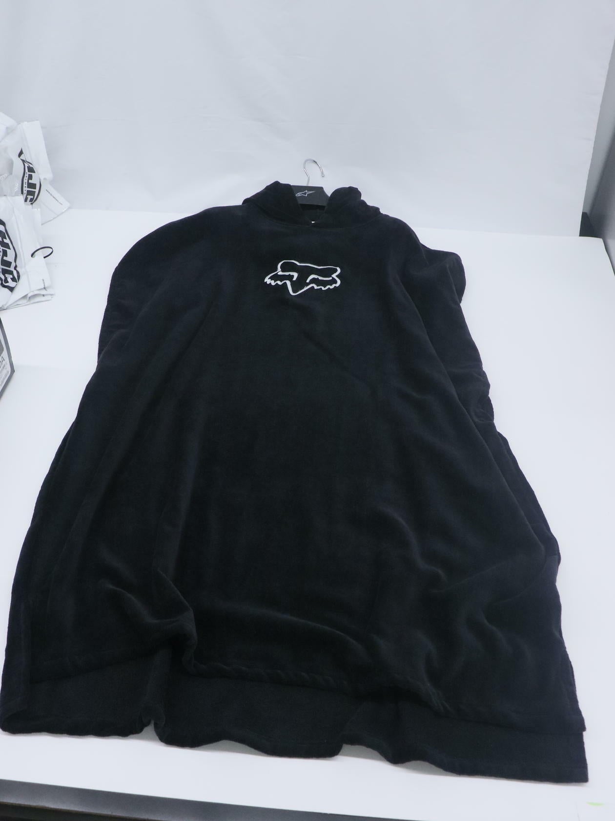 OPEN BOX - Fox Racing Reaper Change Towel BLACK - ADULT One Size - 24972-001-OS