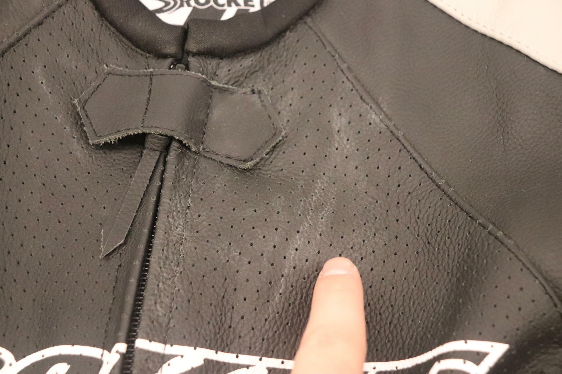 OPEN BOX - Joe Rocket One-Piece Leather Race Suit BLK/GRY- MENS sz46 - 2050-0046