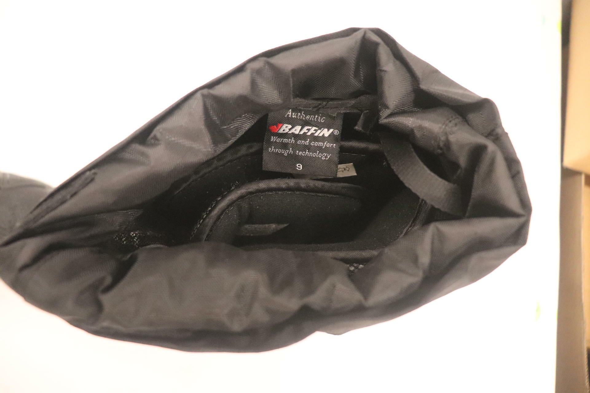 Baffin Selkirk Boot Cold Weather BLACK - MENS sz9 - EPIC-M002 - Open Box