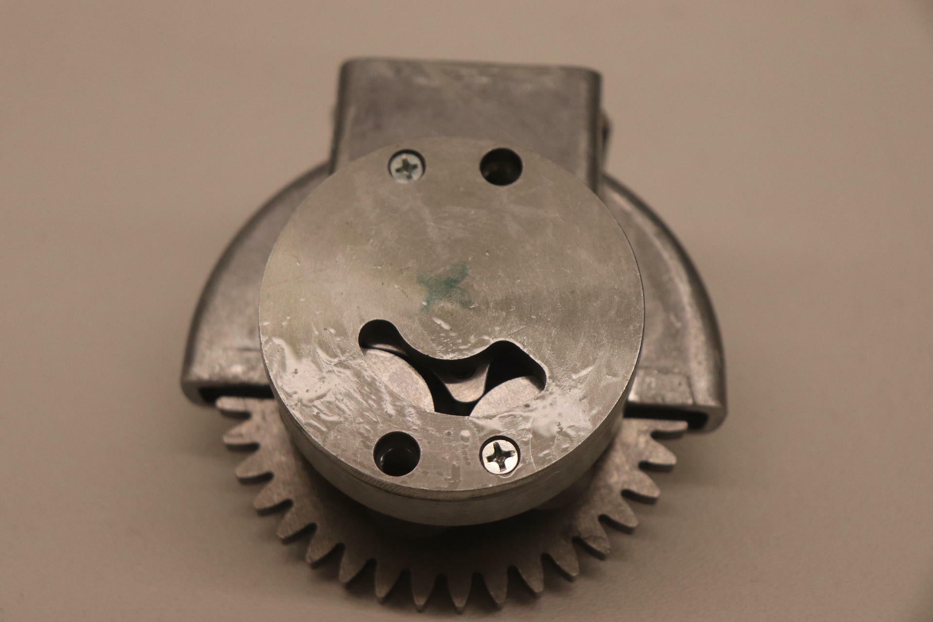 OPEN BOX - OEM Polaris Oil Pump Gear Assembly - Scrambler 850 1000 - 2521041