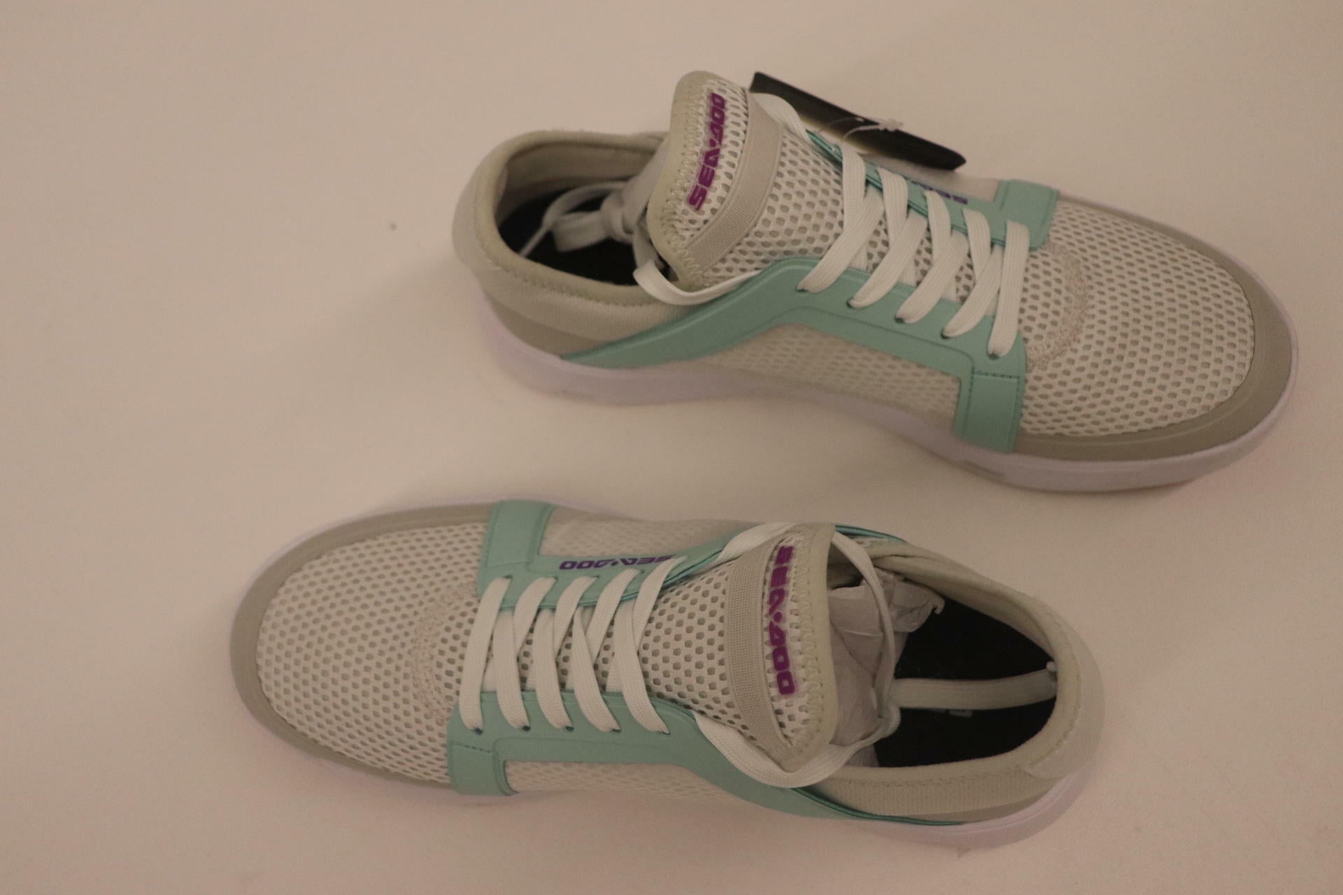 OPEN BOX - Sea-Doo Water Shoes Grey Teal - Unisex sz8 - 4442592809
