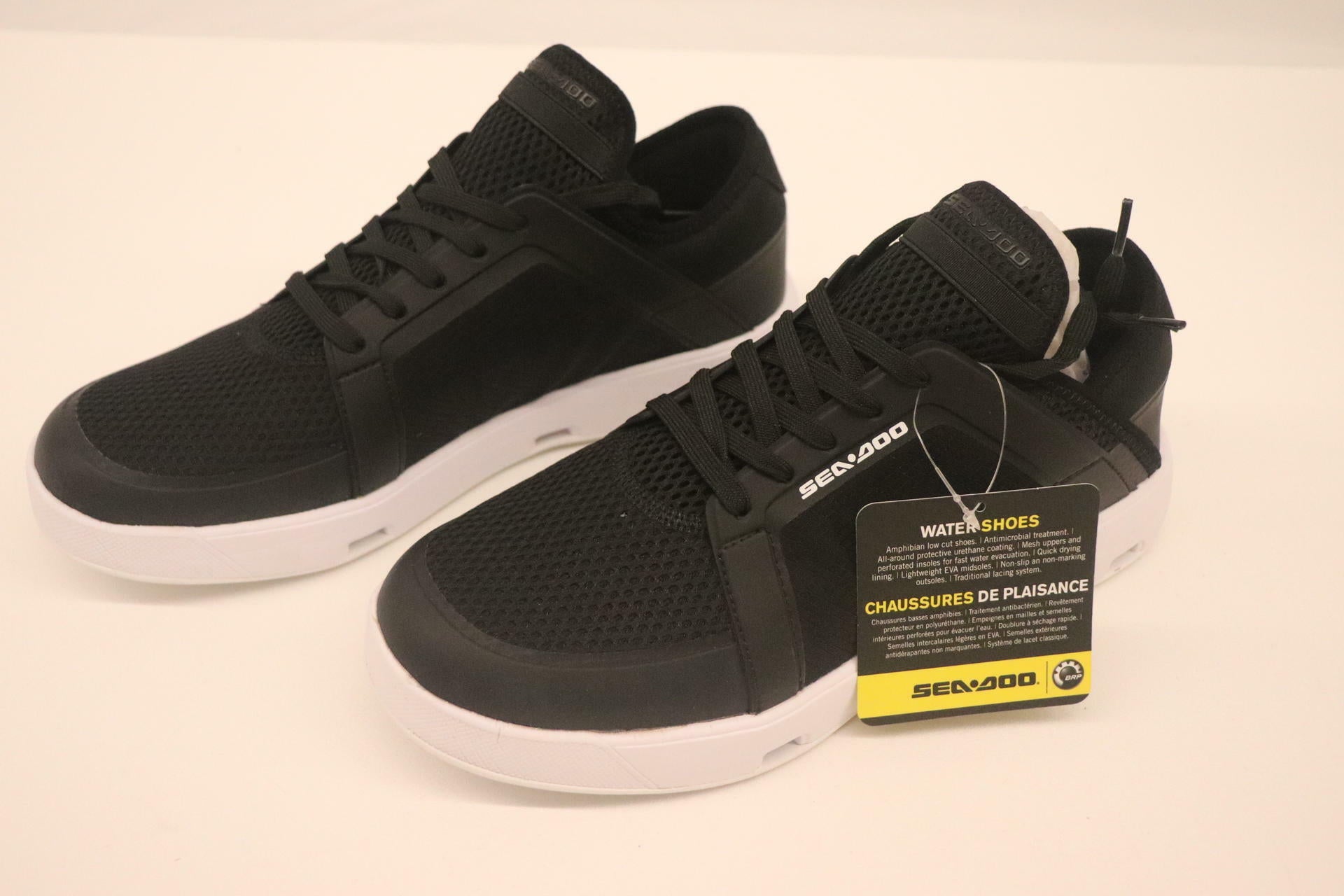 Sea-Doo Water Shoes Black Unisex Size 10 PWC Jet Ski 4442593090 - Open Box