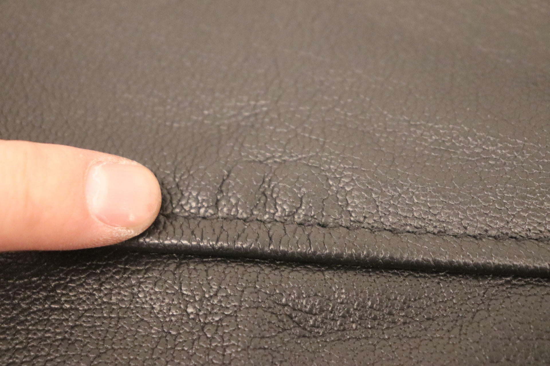 OPEN BOX - Milwaukee Leather King Chaps w/Thigh Pockets - MENS 3XL - SH1190-3X