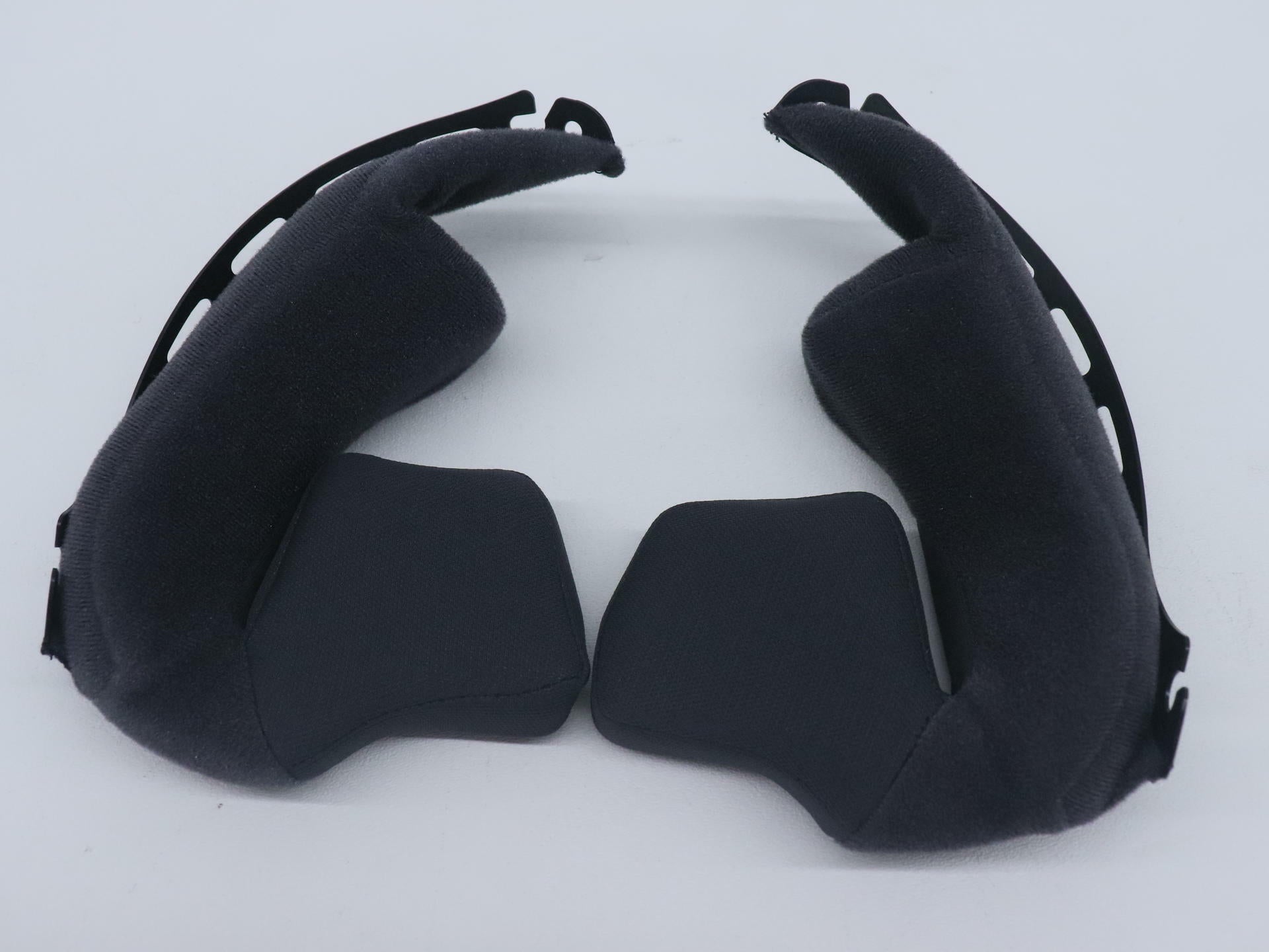 Shoei Cheek Pads Set 39mm - J-Cruise Helmet - 0230400539 - Open Box