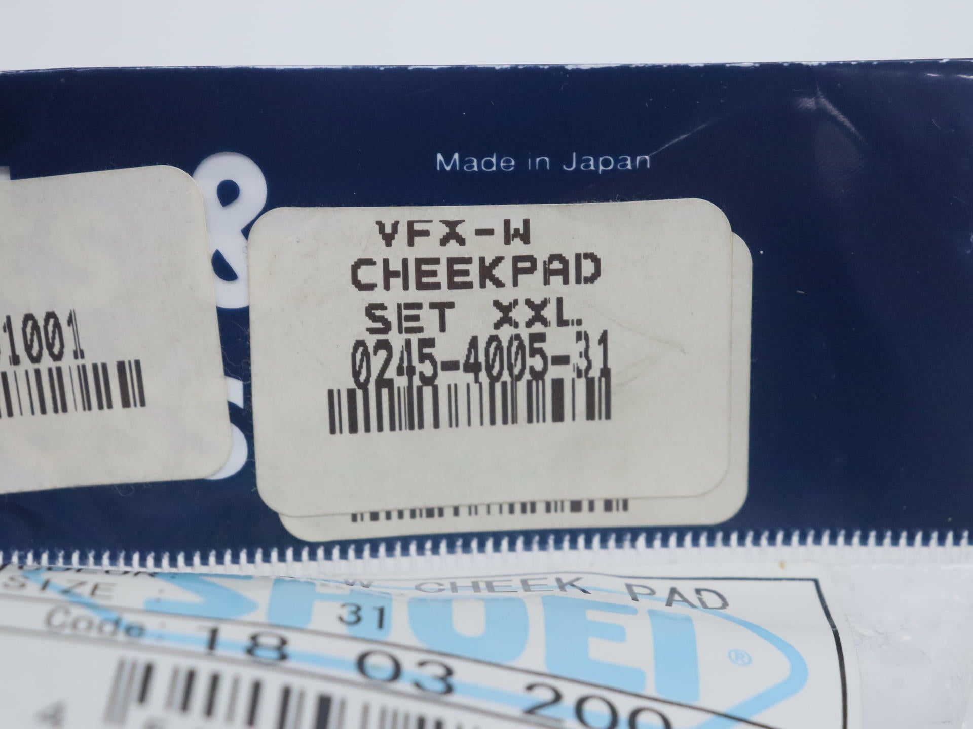 Shoei Cheek Pads Set 31mm - VFX-W Helmets - 0245400531 - Open Box