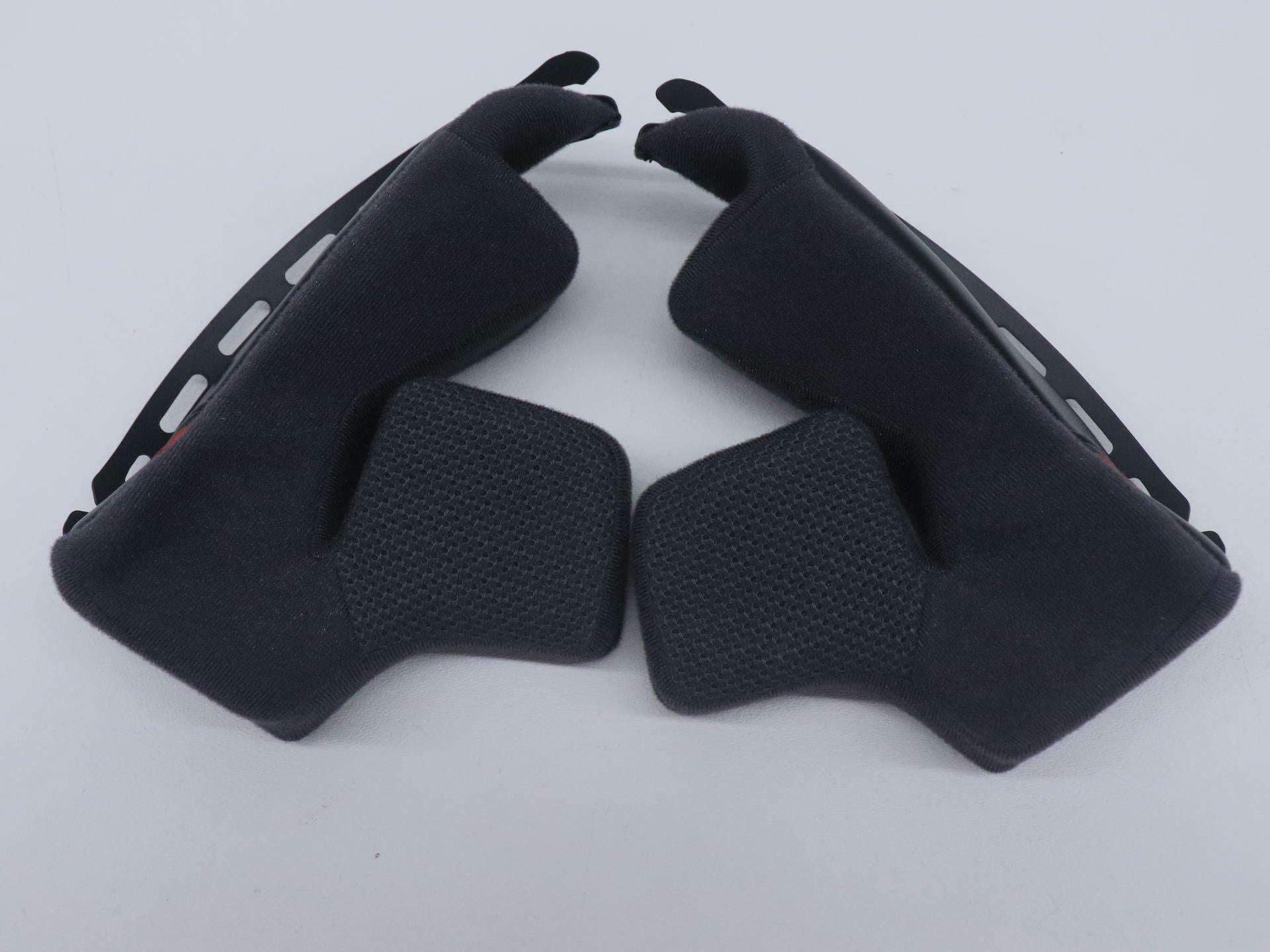 OPEN BOX - Shoei Cheek Pads Set 39mm - Hornet X2 Helmets - 0224400539