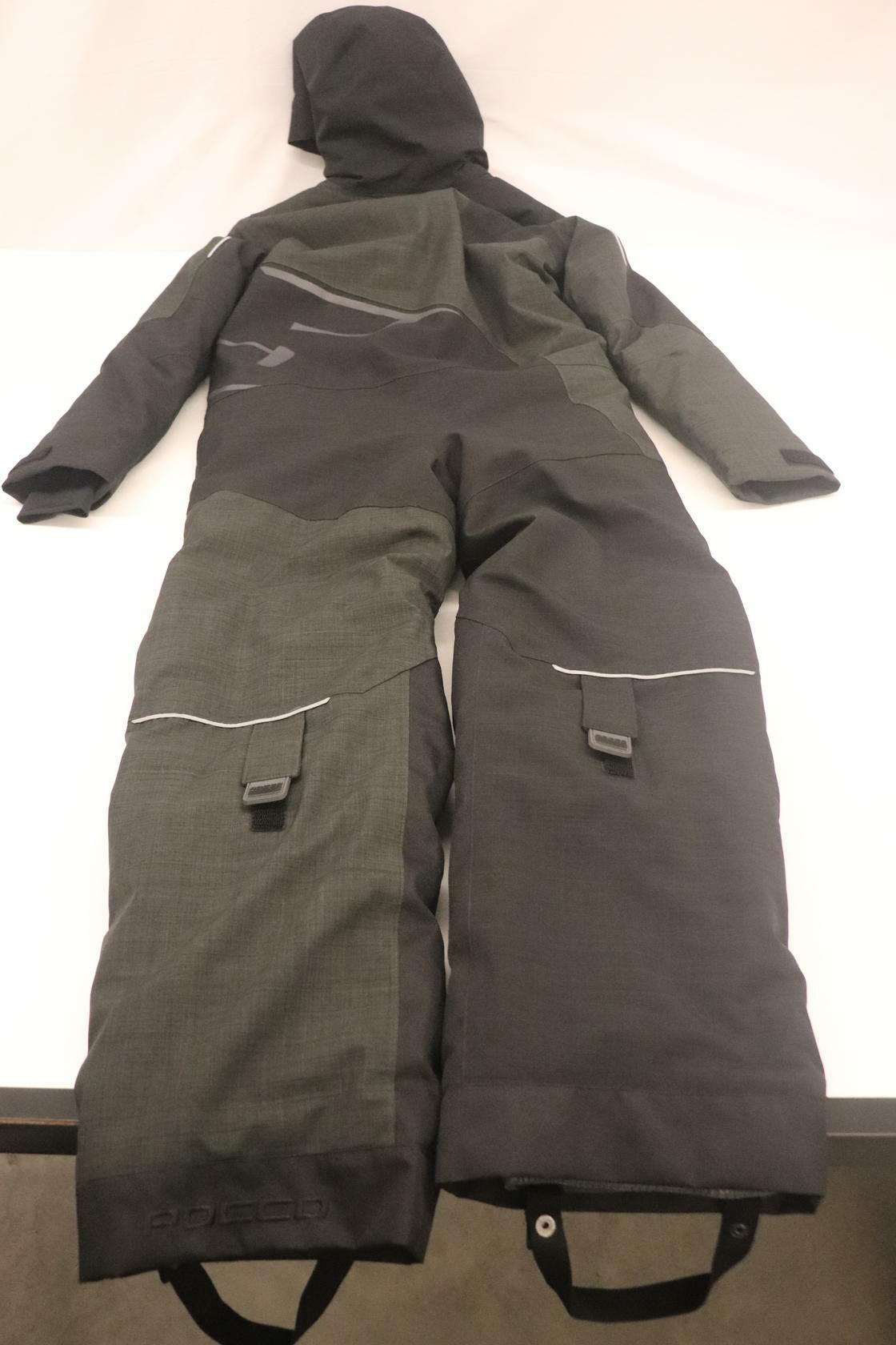 OPEN BOX - 509 Mono Suit Insulated Snow BLACK- YOUTH sz12 - F03003200-012-051