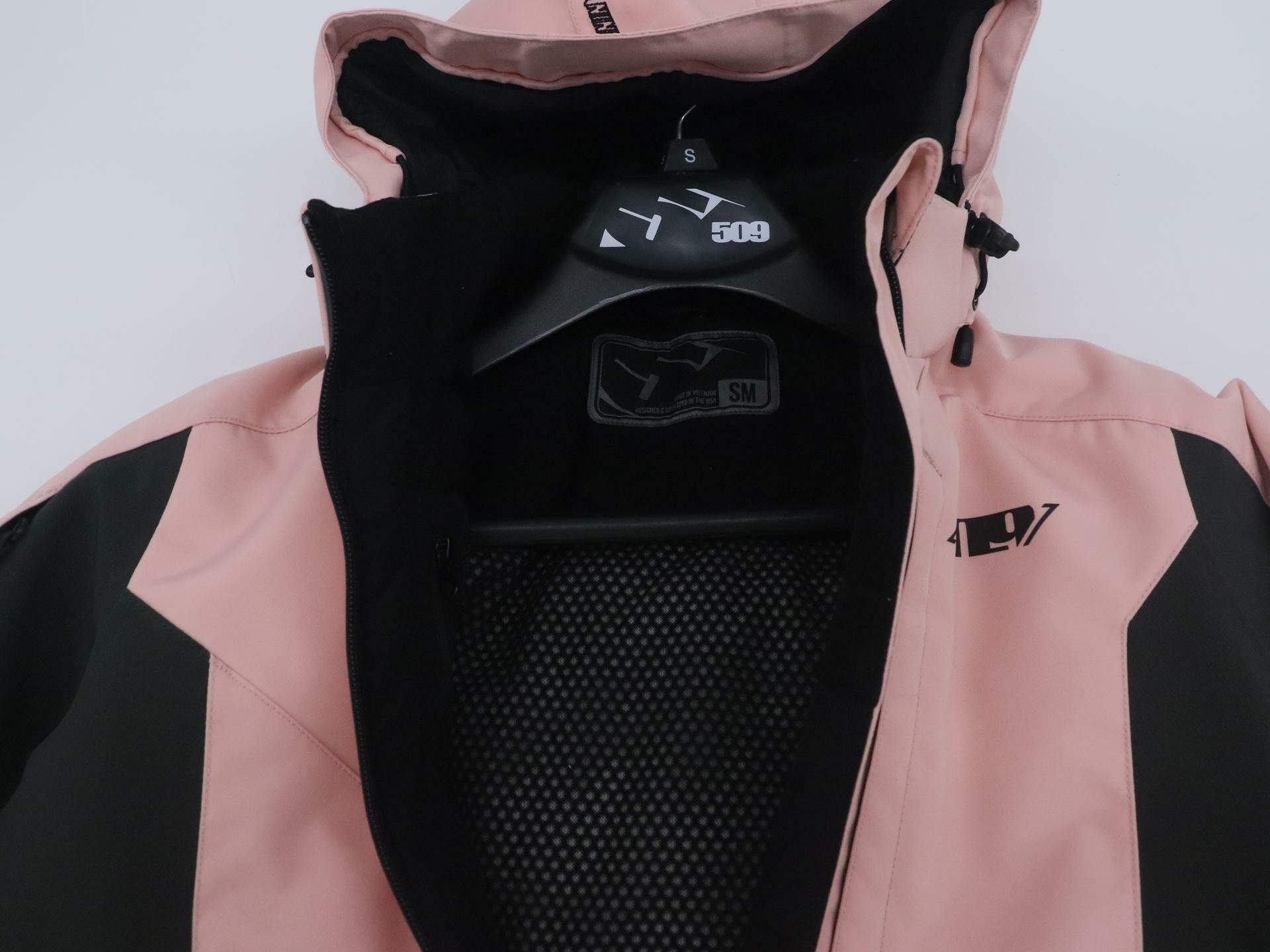 509 Women's Range Insulated Jacket Dusty Rose SM F03002400-120-701 - Open Box