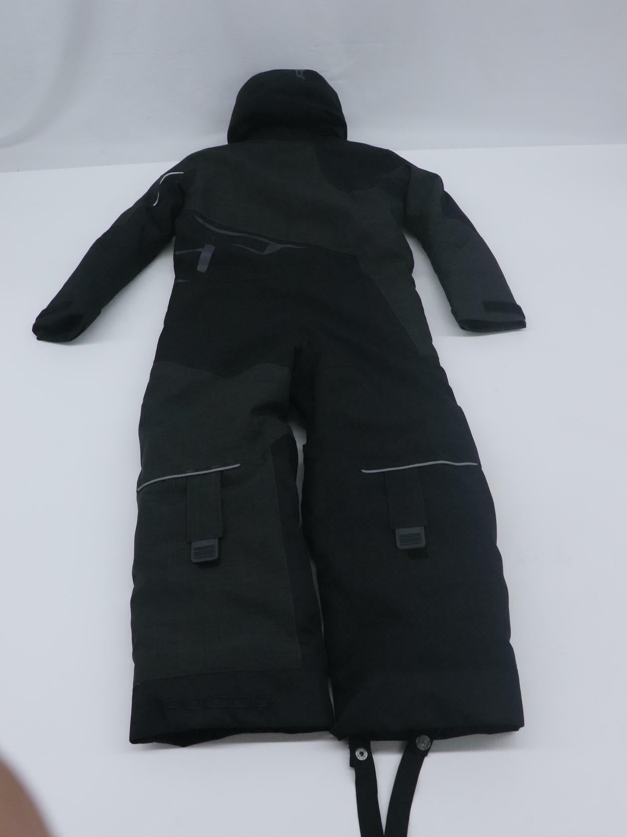 509 Mono Suit Insulated Snow BLACK- YOUTH sz4 - F03003200-004-051 - Open Box