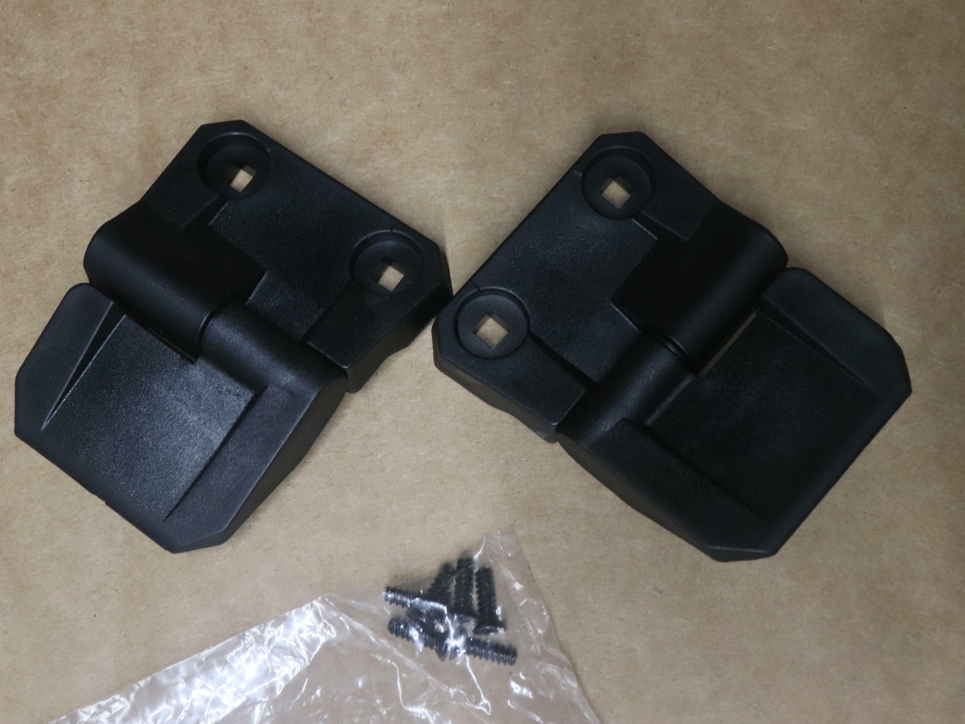 BRP 705800082 Can-Am Windshield Hinges 2016-2017 Defender HD8 10 XT DPS 4x4 OEM - Open Box