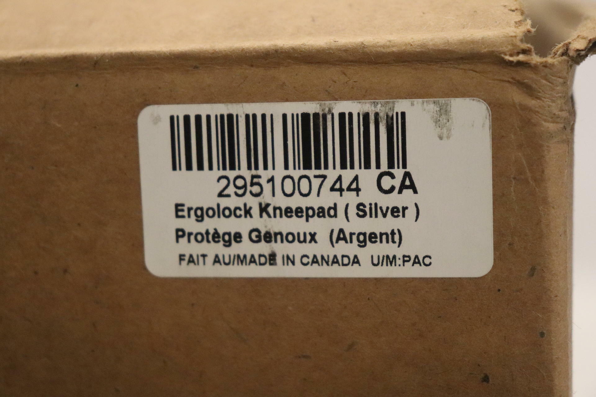 OPEN BOX - OEM Sea-Doo Ergolock Knee Pads - RXT Wake Pro Fish Pro - 295100744