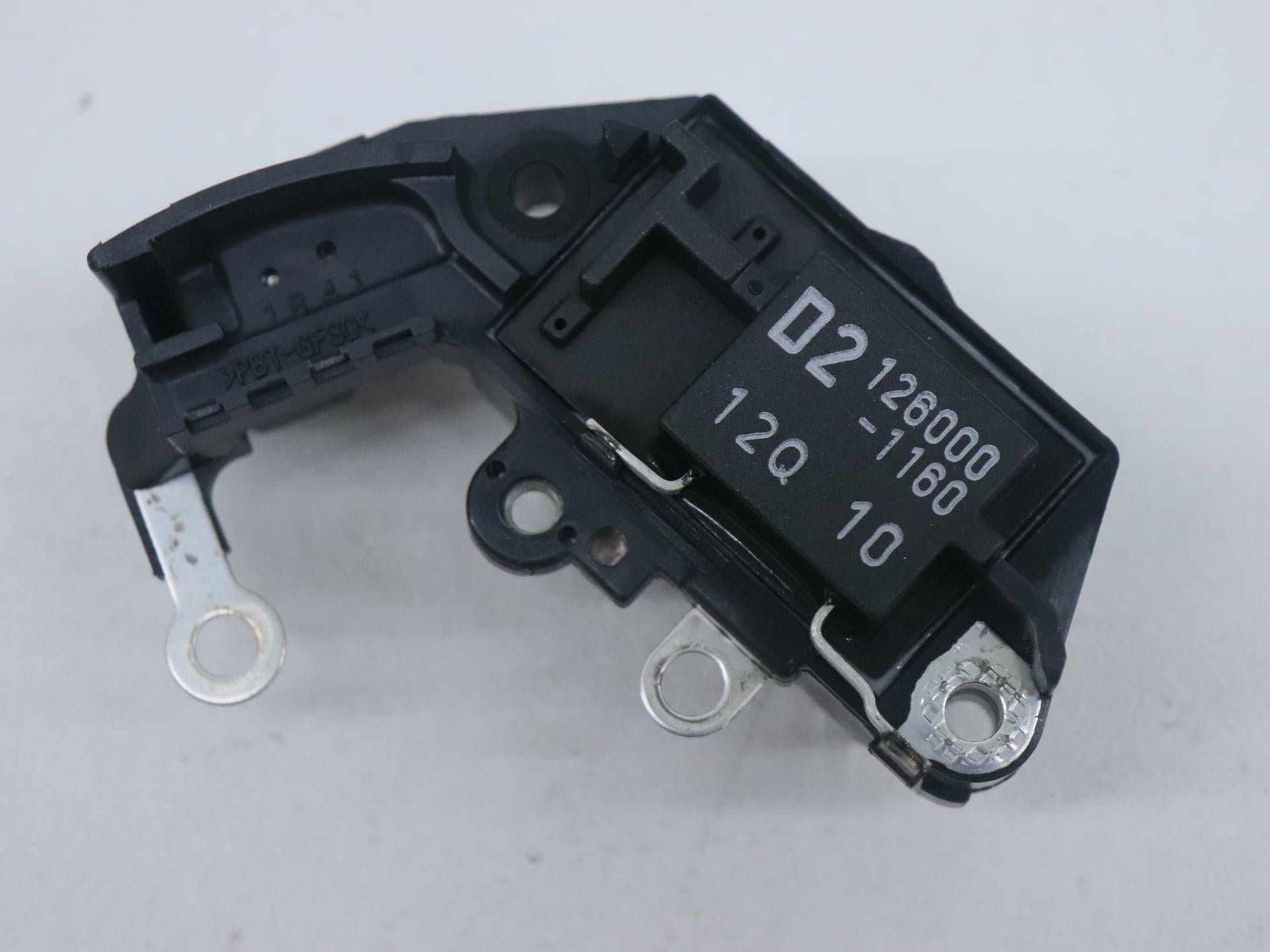 OPEN BOX - OEM Triumph Regulator Alternator Assy 40 Amp - Daytona - T1300021