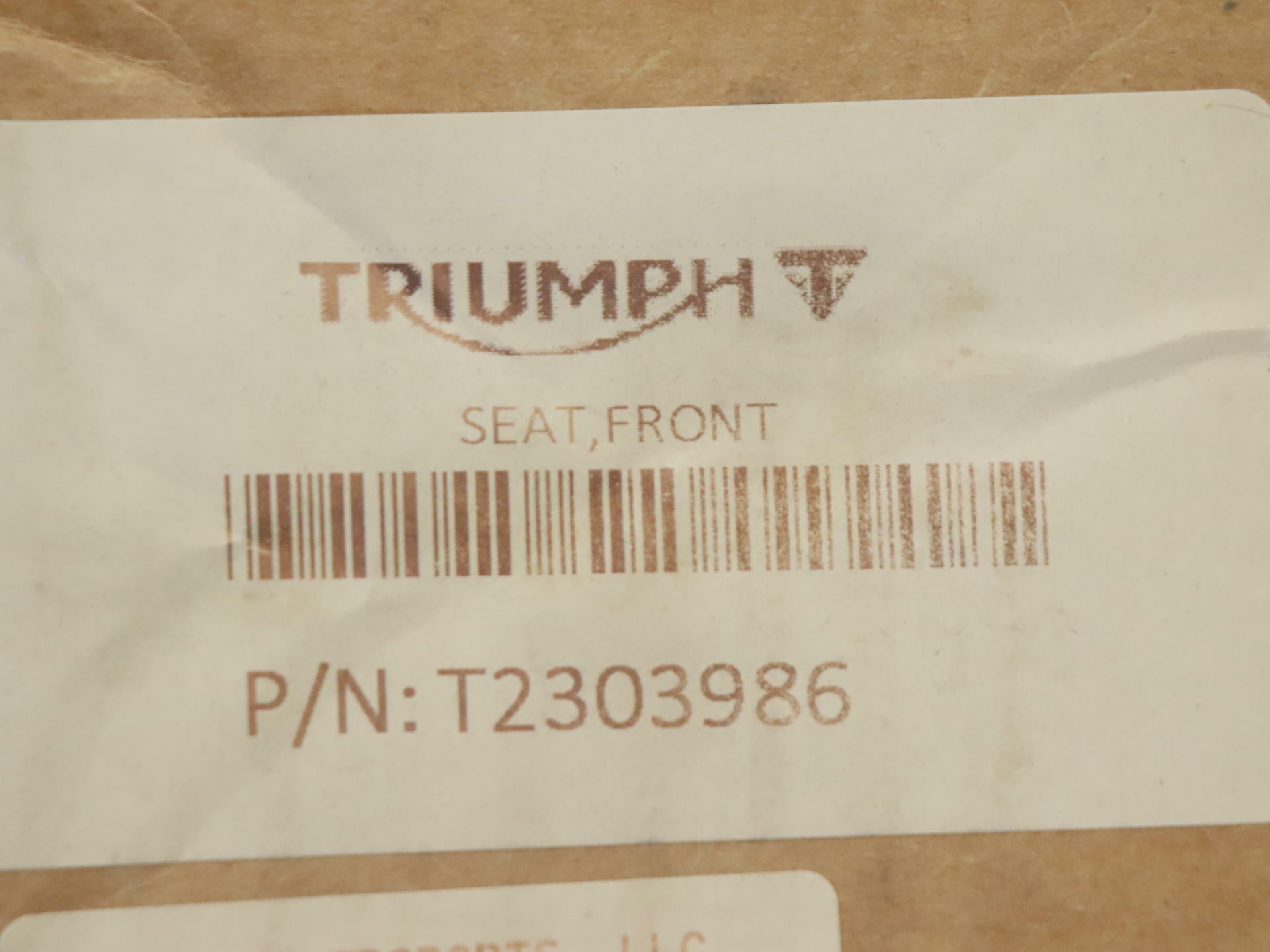 OPEN BOX - OEM Triumph Front Seat ASSY Black - 06-22 Rocket III - T2303986