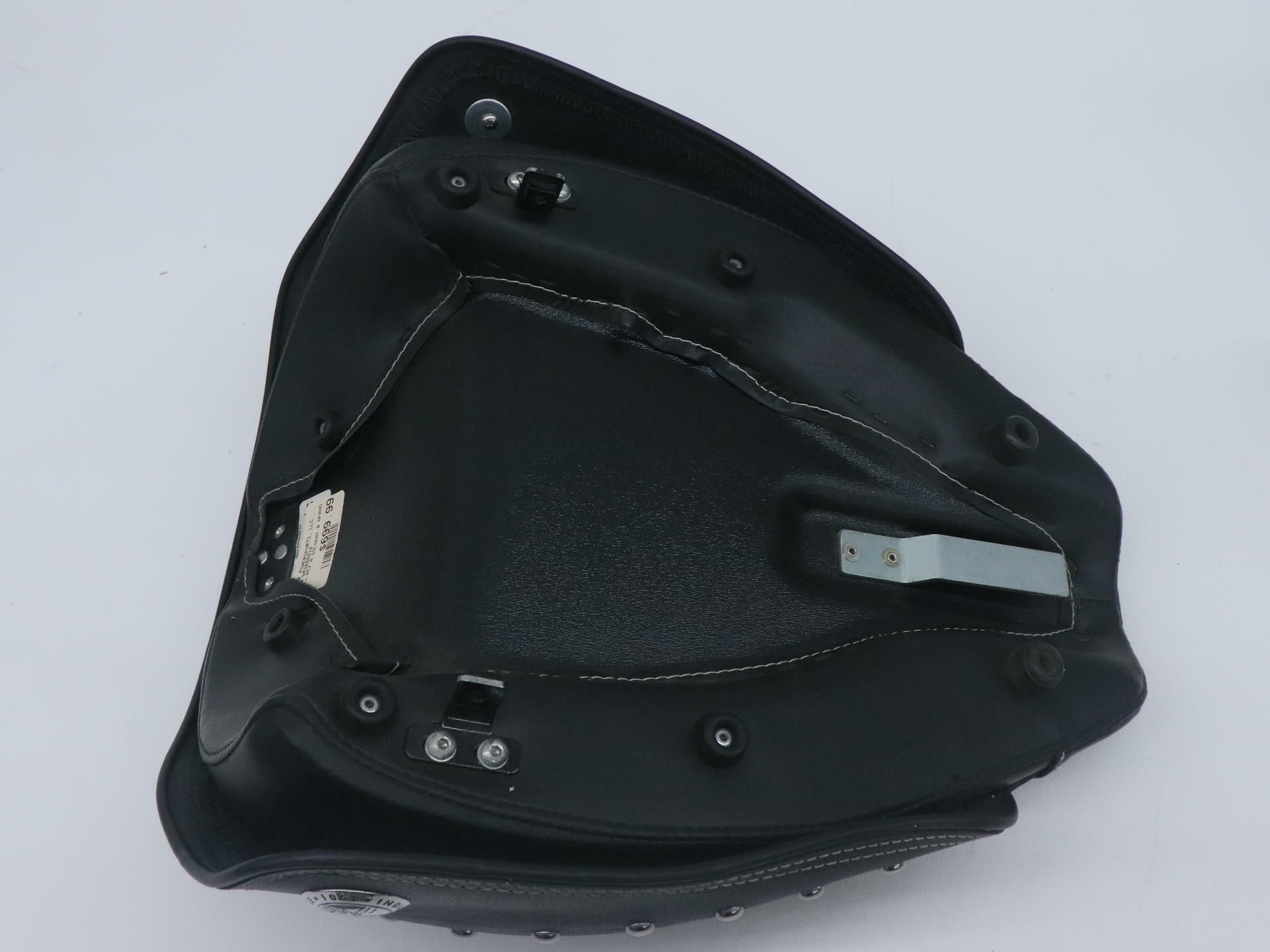 OEM Indian Motorcycle Solo Seat Rev Assembly Black N51600018 - Open Box