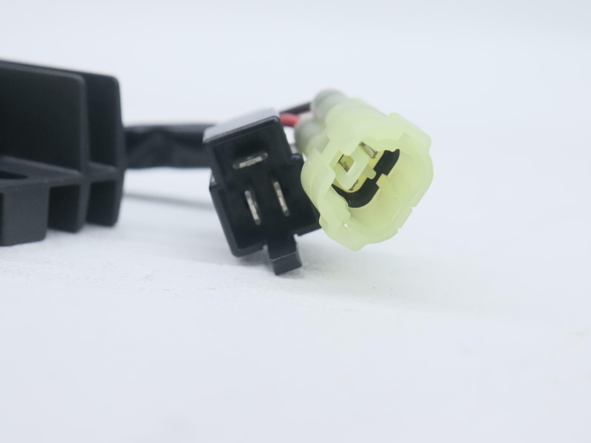 2000 Suzuki LTF250F QuadRunner Regulator Rectifier OEM 32800-29B10 - Open Box