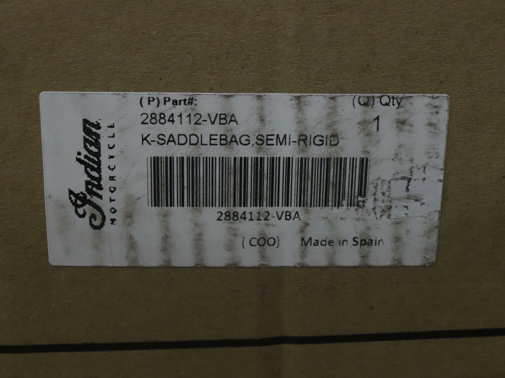 OEM Indian Quick Release Saddlebags Semi Rigid Set BLACK- 2884112-VBA - Open Box