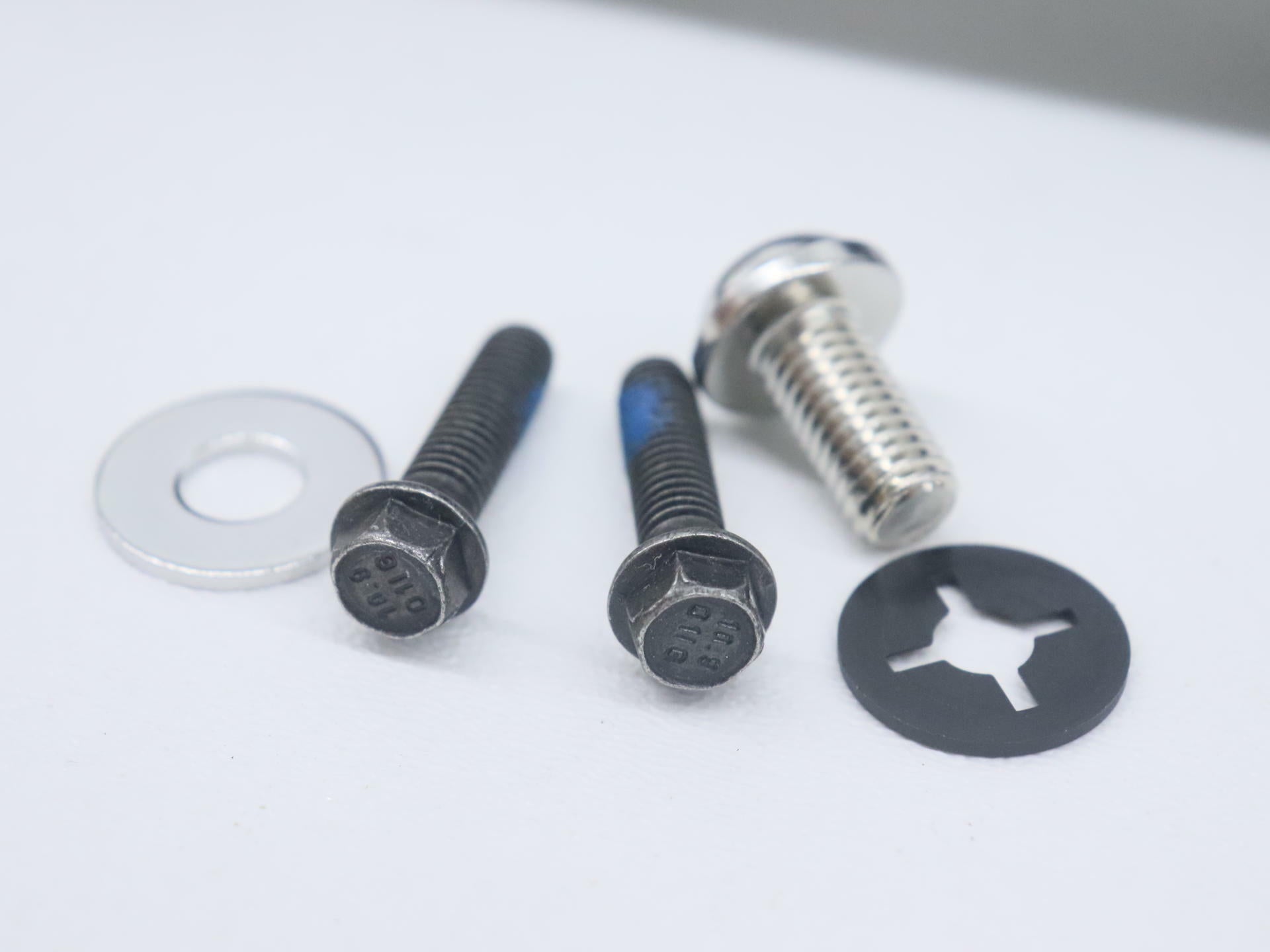 OPEN BOX - OEM Indian Seat +2inch Extended Reach - 2883664-VBA