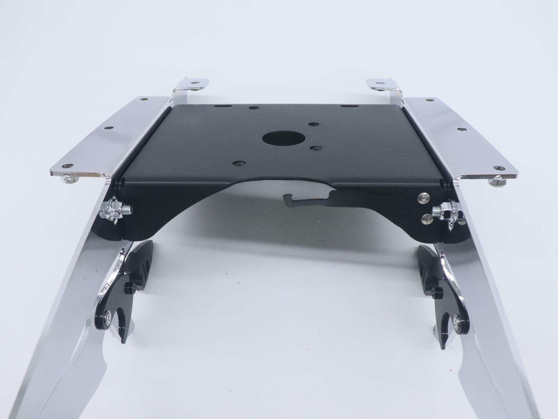 Indian OEM Trunk Mount Low Profile Quick Release 2889605-156 - Open Box