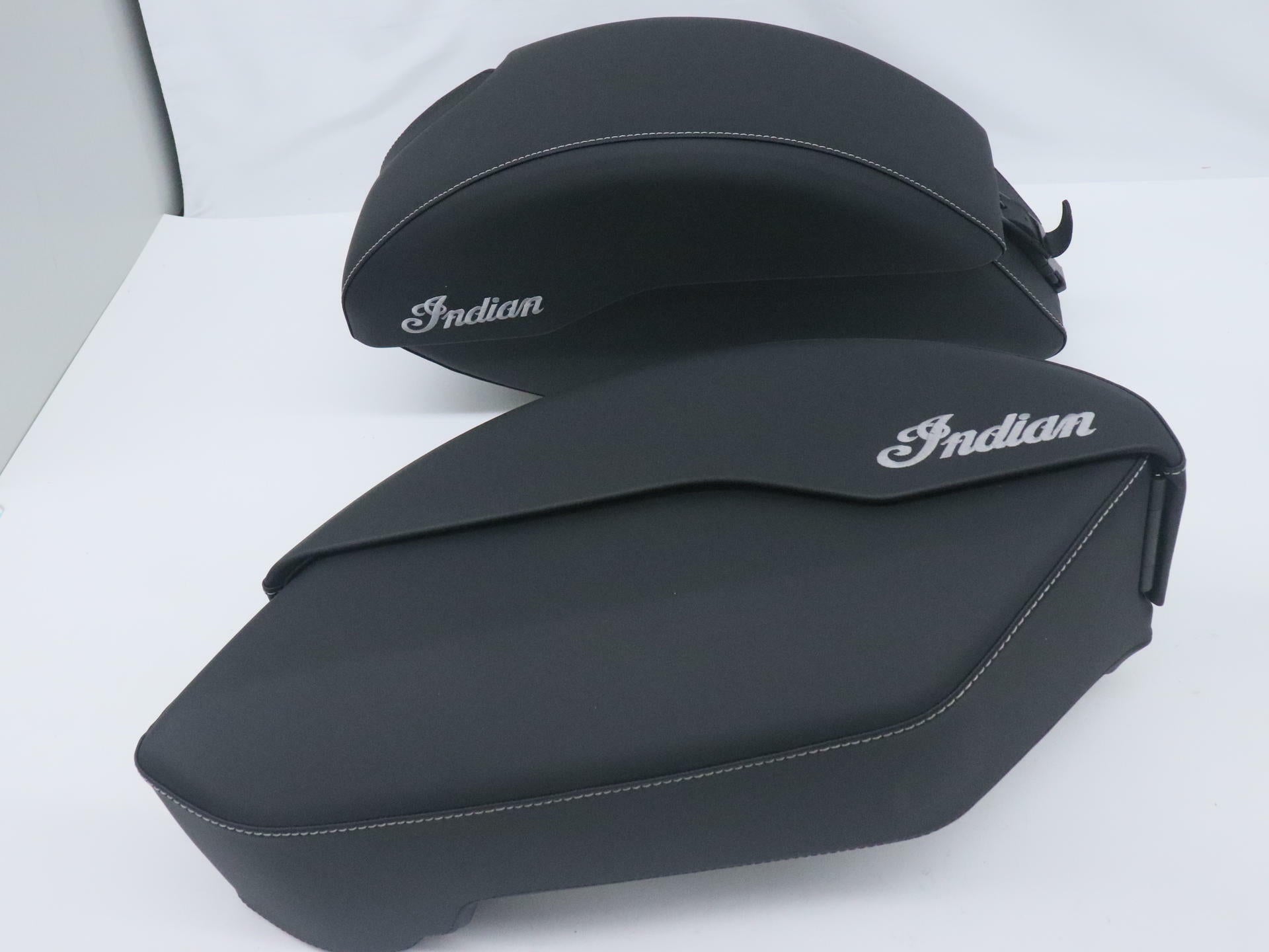 OEM Indian Quick Release Saddlebags Semi Rigid Set BLACK- 2884112-VBA - Open Box
