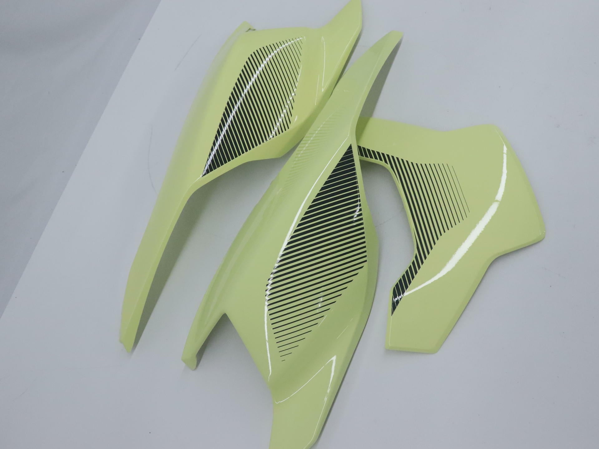 OPEN BOX - OEM Can-Am Body Panel Kit LEMON TWIST - Ryker - 219401157