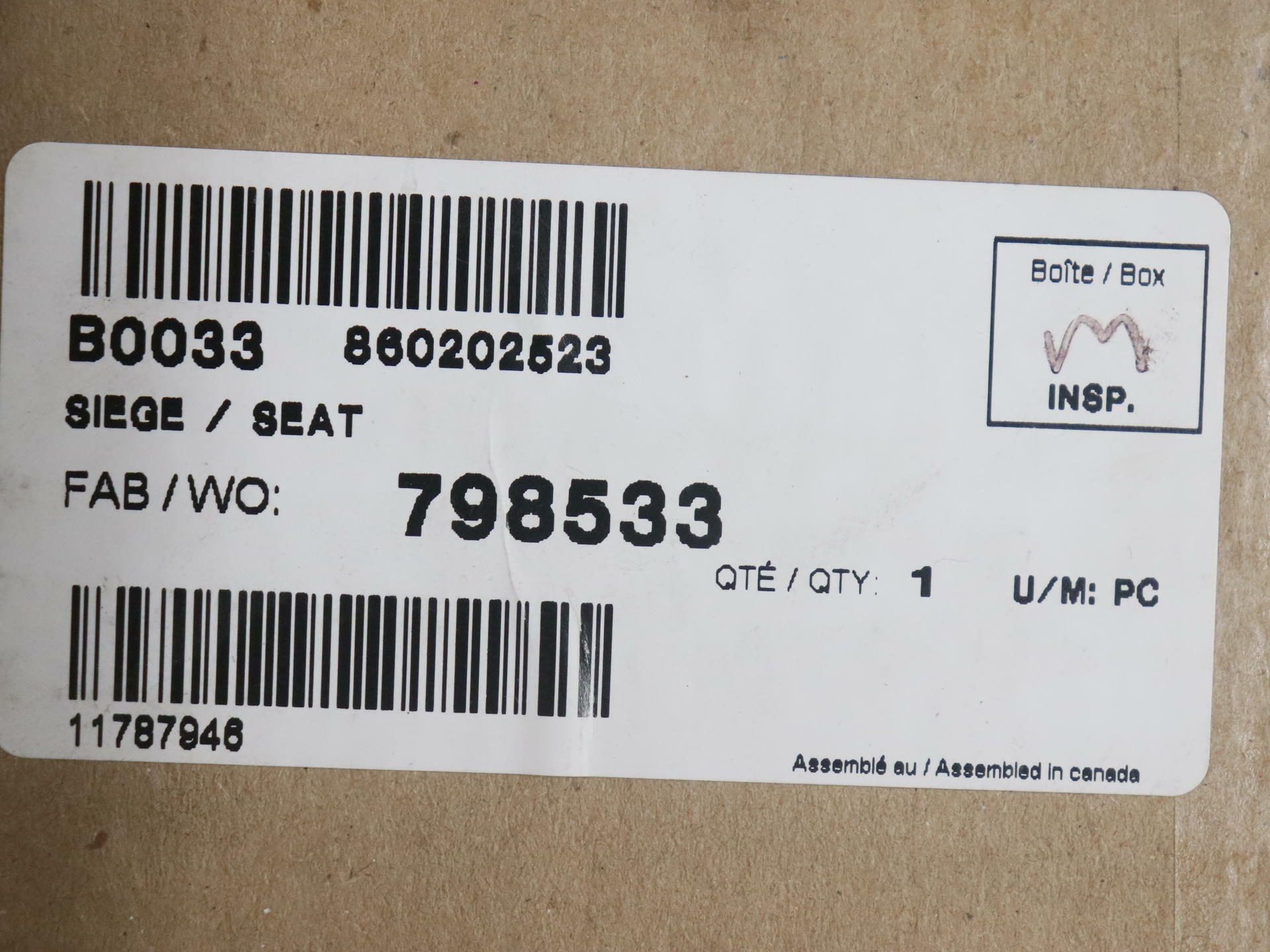 OPEN BOX - OEM Ski-Doo Trail Wide Seat Assy - Renegade MXZ Tundra - 860202523