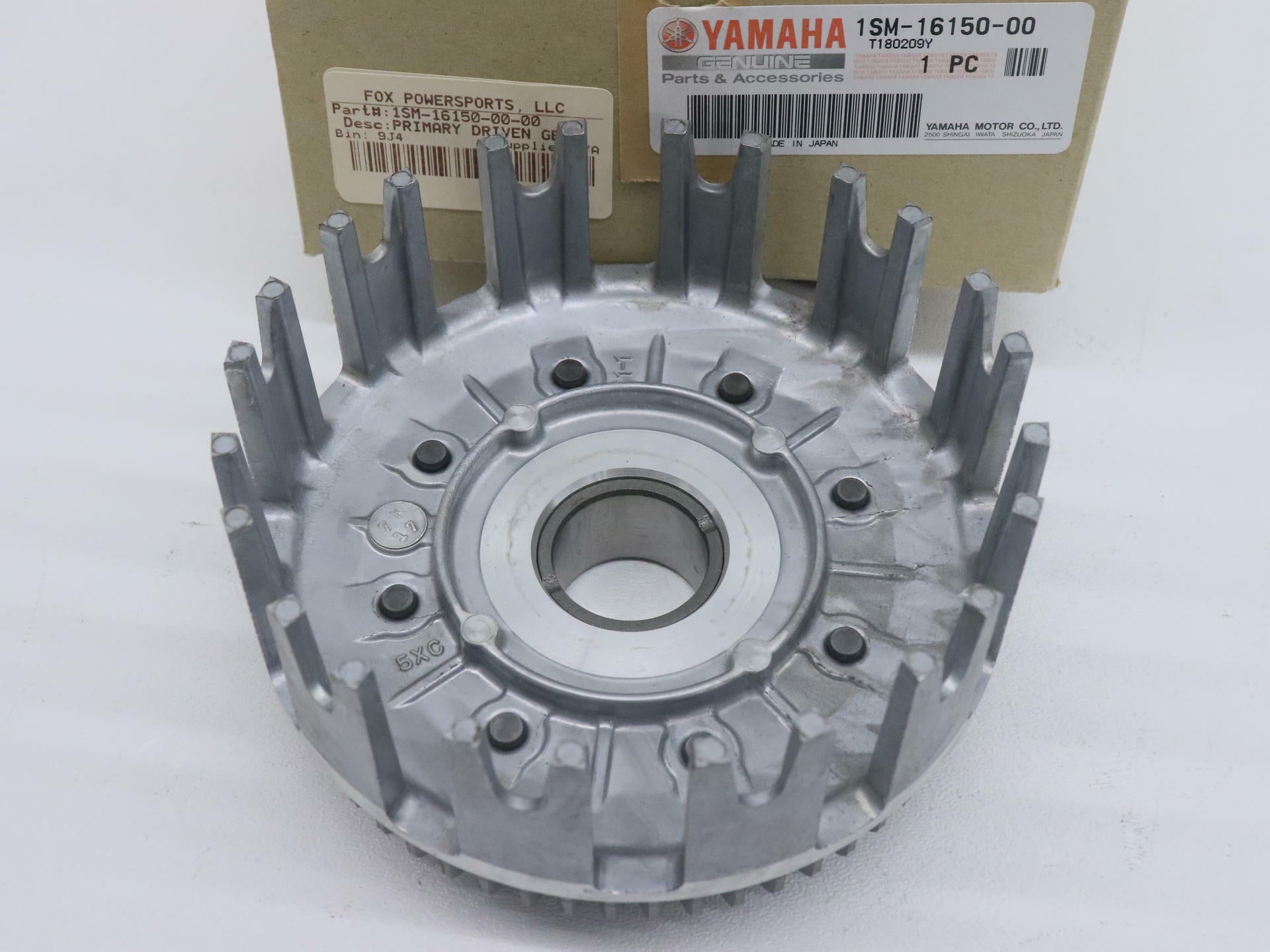 Yamaha YZ250F Clutch Basket Primary Driven Gear 1SM-16150-00-00 - Open Box