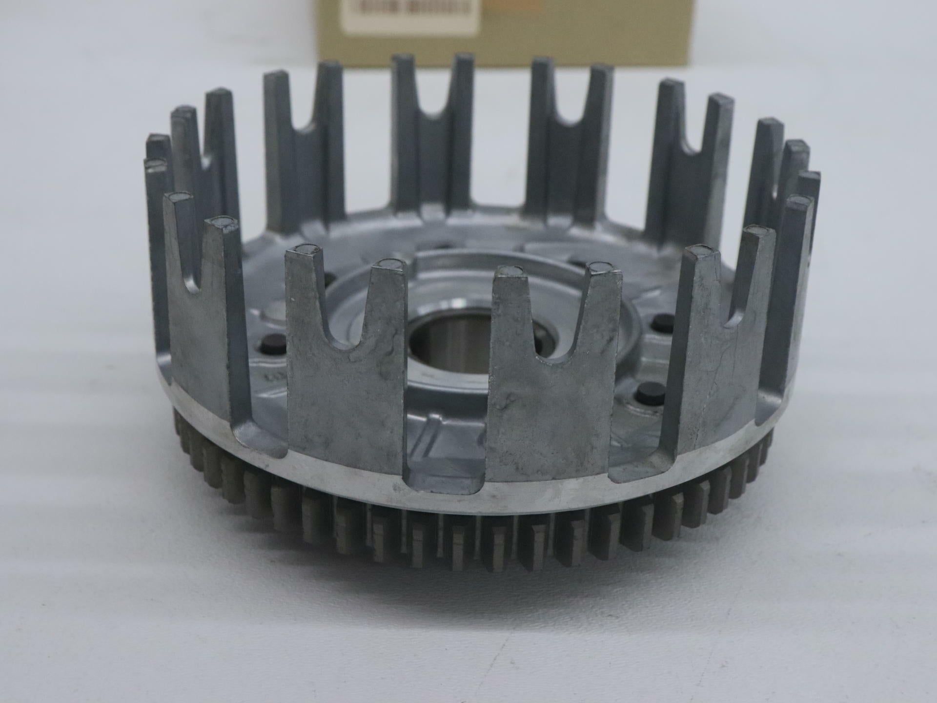 Yamaha YZ250F Clutch Basket Primary Driven Gear 1SM-16150-00-00 - Open Box