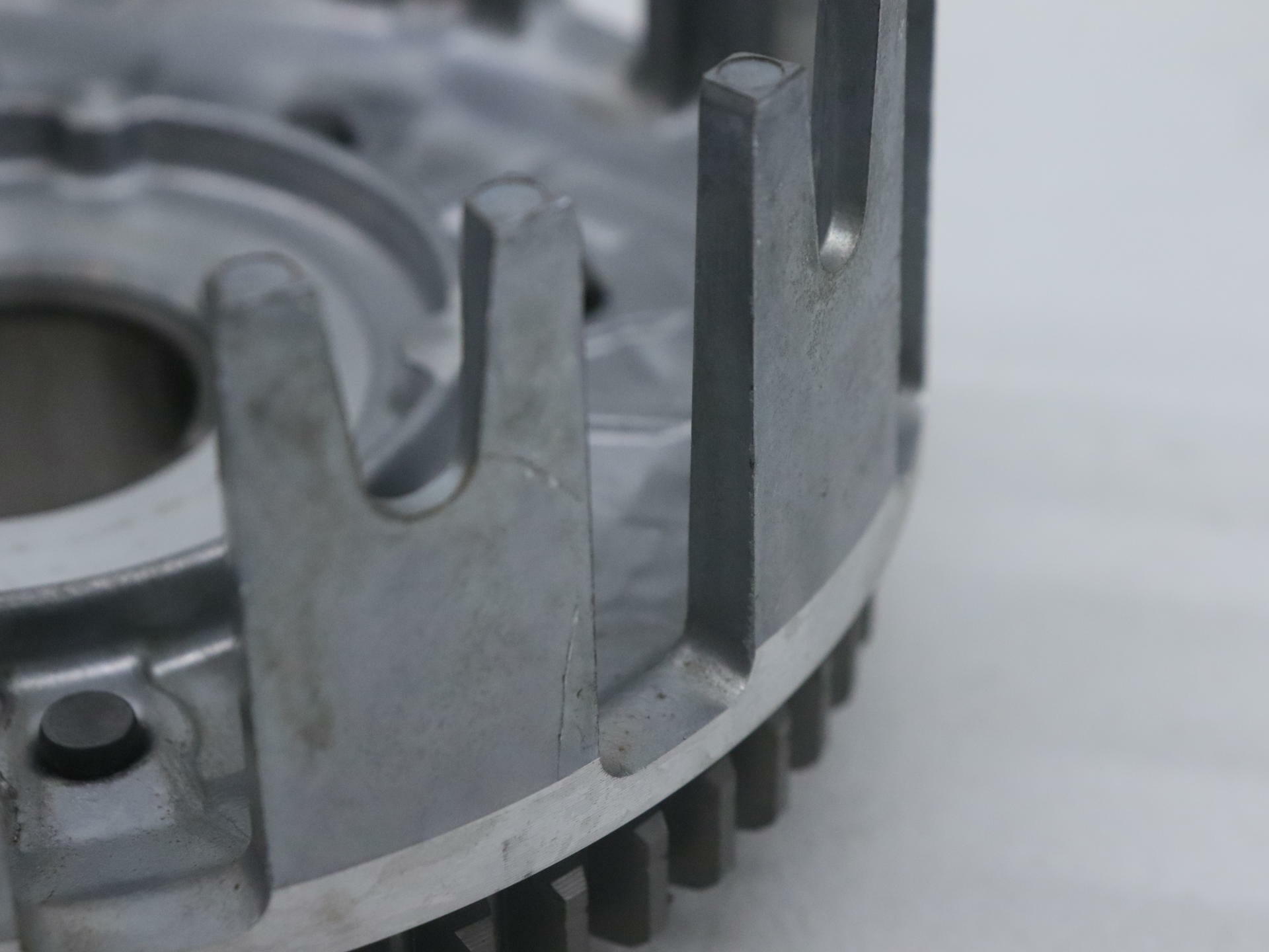 Yamaha YZ250F Clutch Basket Primary Driven Gear 1SM-16150-00-00 - Open Box