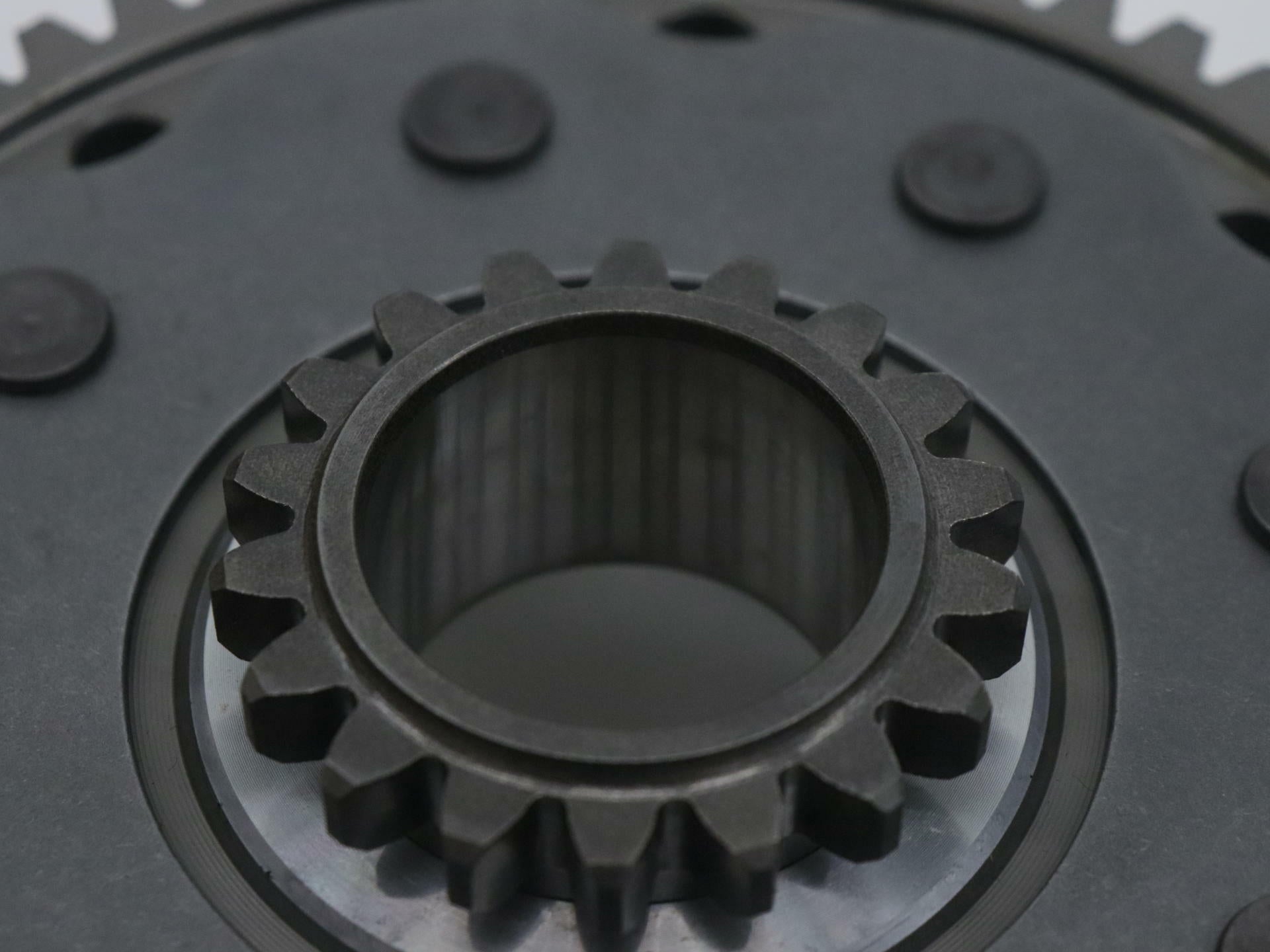 Yamaha YZ250F Clutch Basket Primary Driven Gear 1SM-16150-00-00 - Open Box