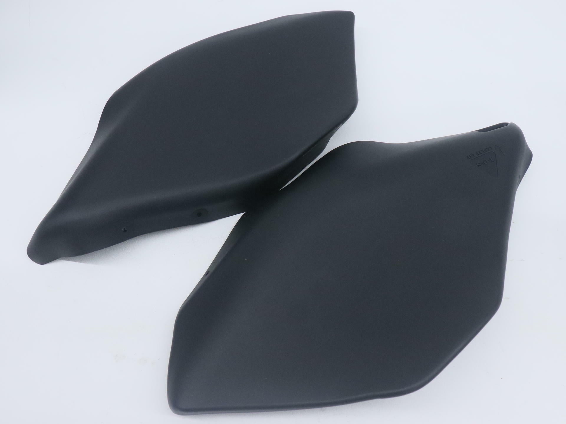 OPEN BOX - OEM BRP Sea-Doo Ergo Lock Tank Knee Pads BLACK 14-20 Spark- 295100810