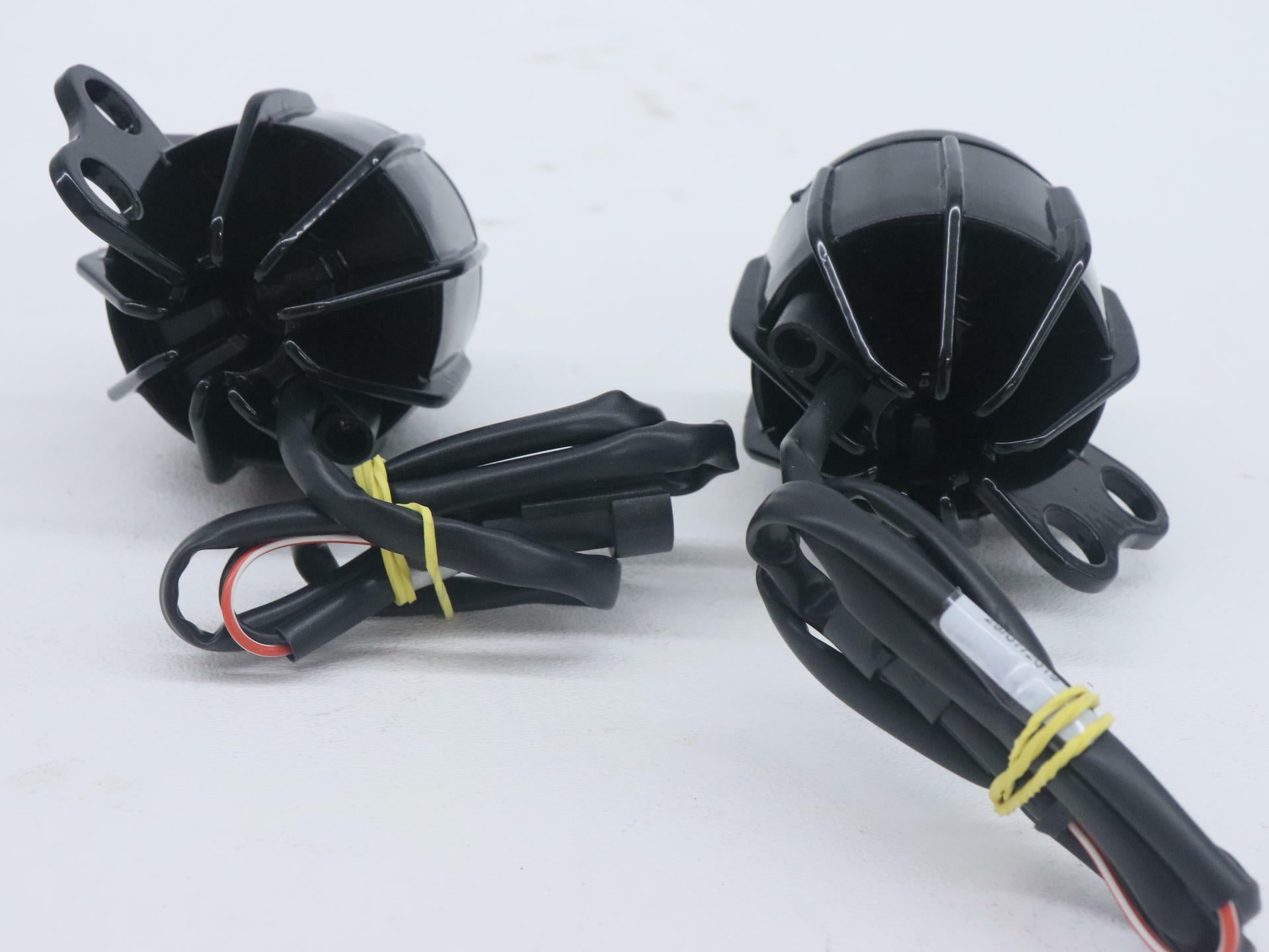 Moto Guzzi OEM LED Fog Light Kit V85 Tuareg 660 Rally 607113M - Open Box
