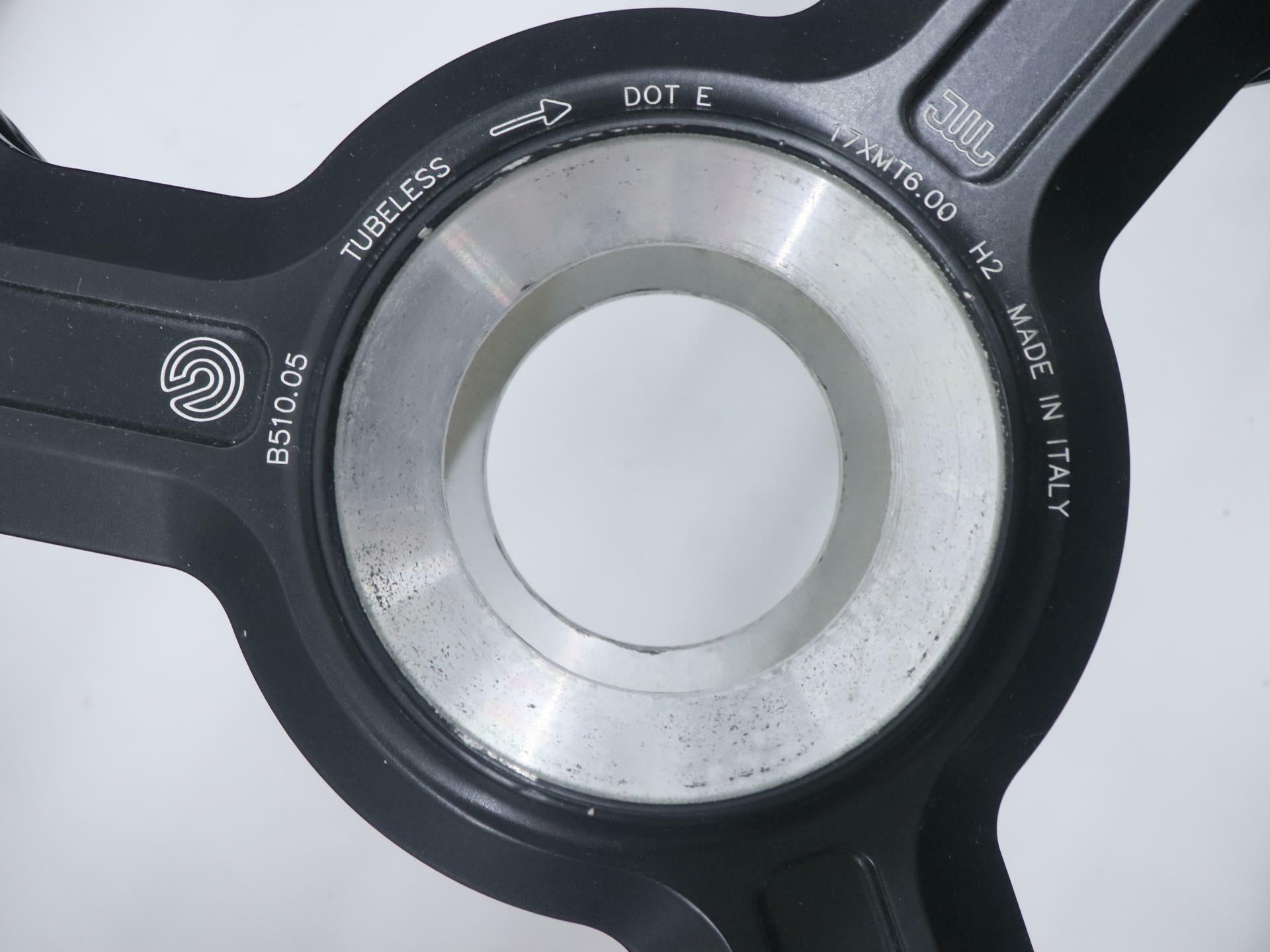 OPEN BOX - Ducati REAR Wheel Rim Marchesini - 12-17 Panigale 1199 - 50221501AB