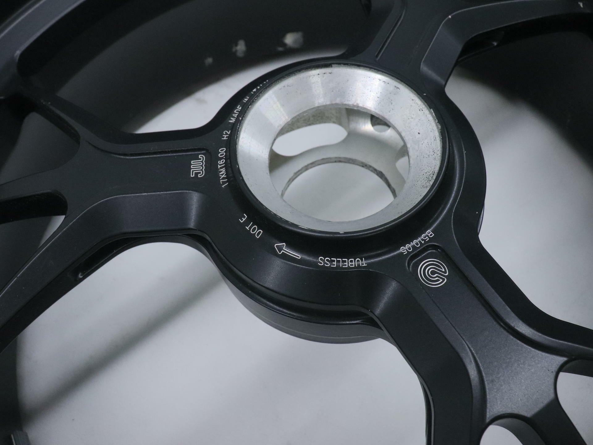 OPEN BOX - Ducati REAR Wheel Rim Marchesini - 12-17 Panigale 1199 - 50221501AB