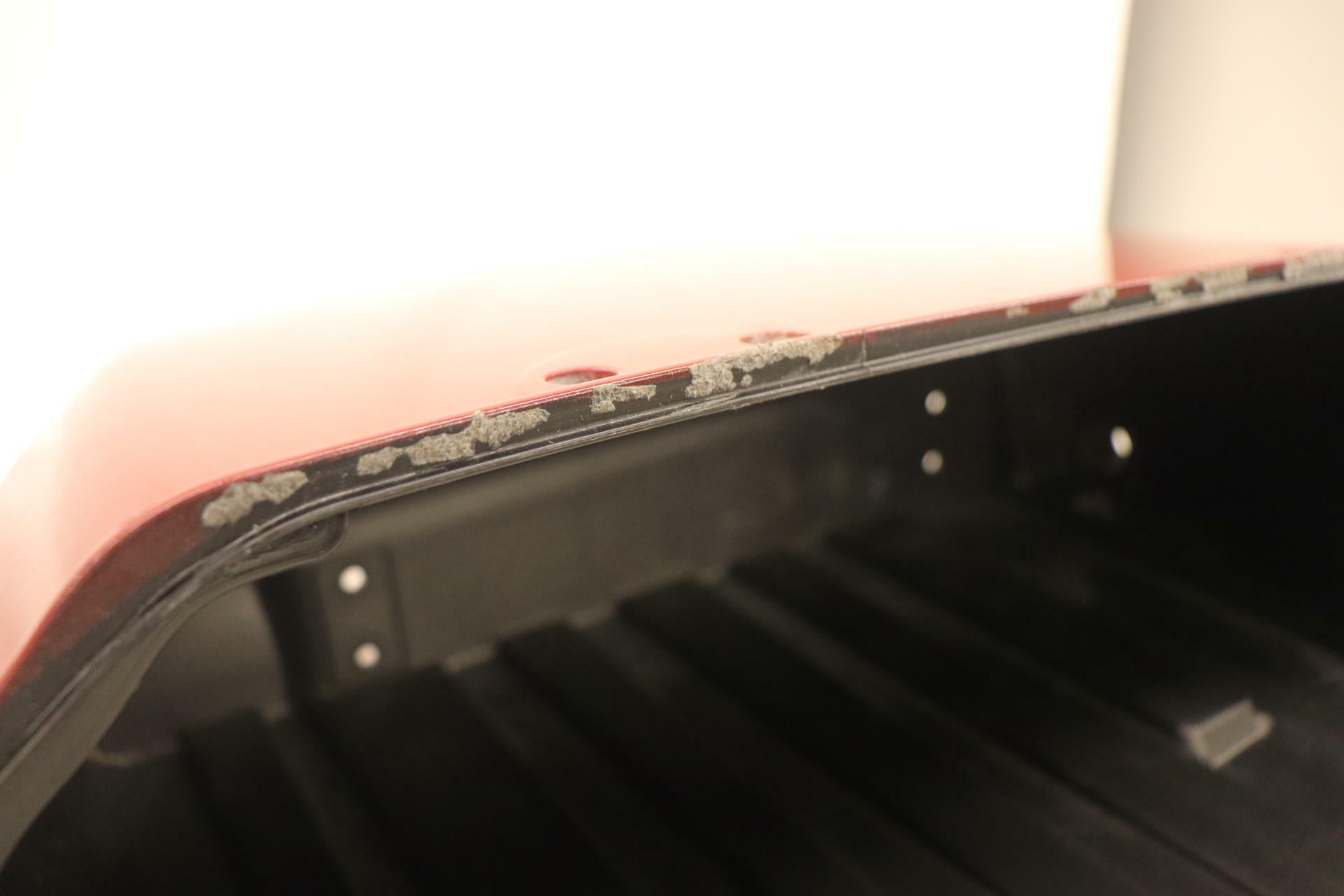 OPEN BOX - OEM Indian Saddlebag RIGHT Side RED 2014 Chief Chieftain- 5450739-639