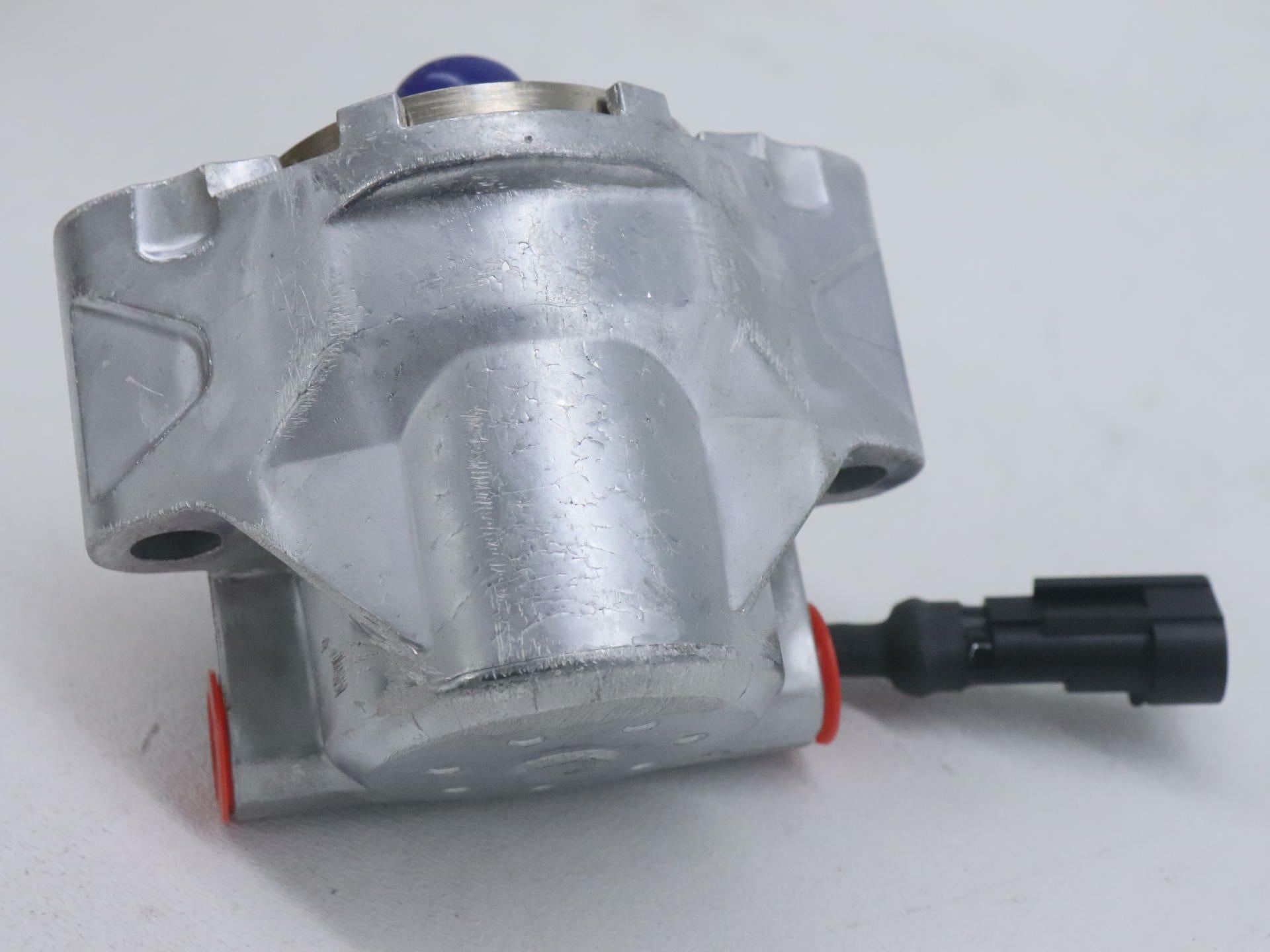 Ski-Doo OEM Fuel Injector Mag MXZ Renegade Skandic 420874869 - Open Box