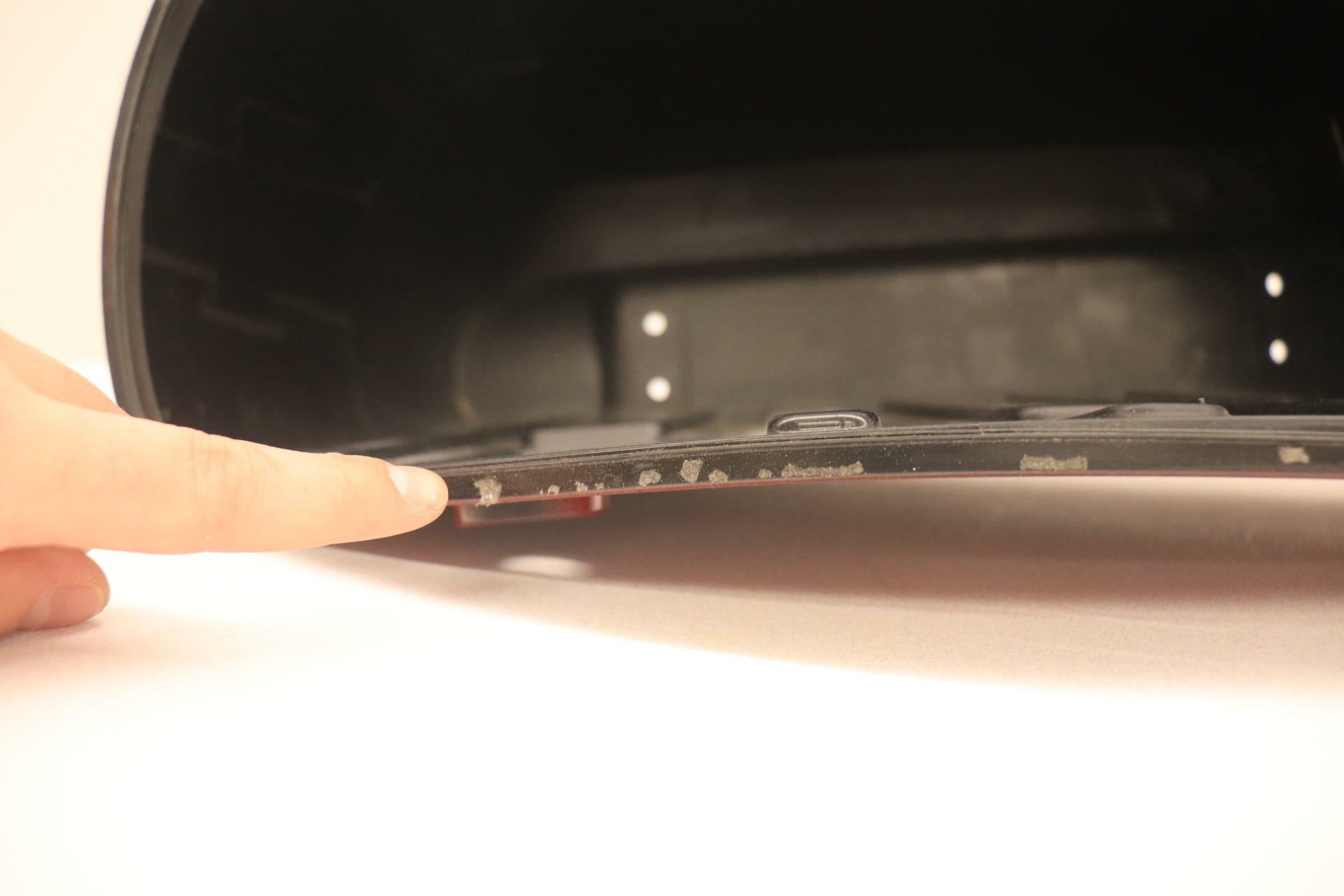 OPEN BOX - OEM Indian Saddlebag RIGHT Side RED 2014 Chief Chieftain- 5450739-639