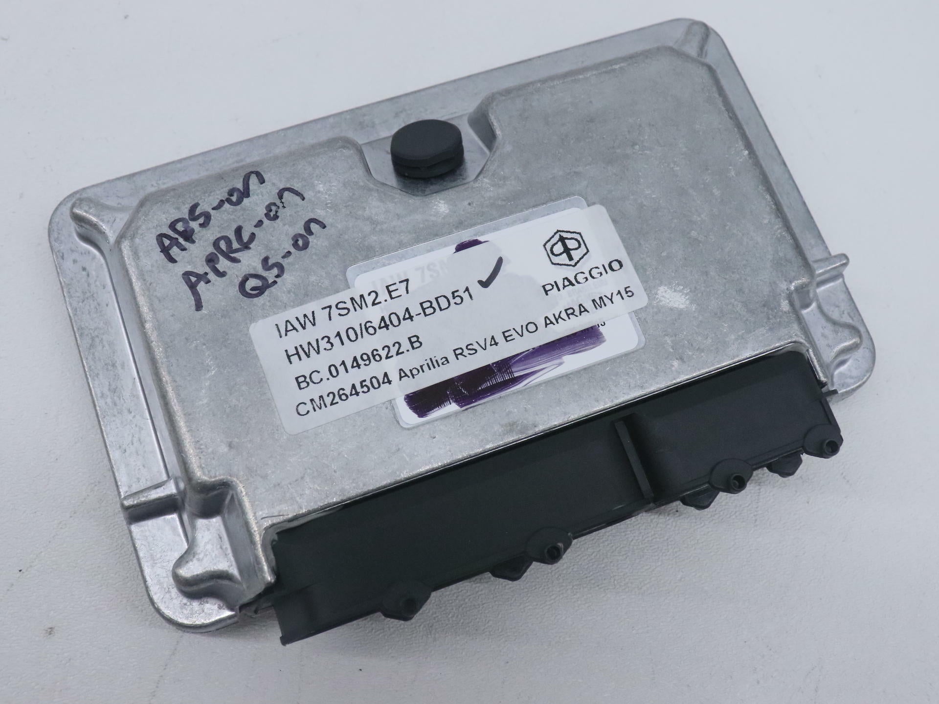Aprilia RSV4 RR 2015-2016 OEM Part CM264504 ECU ECM Control Module - Open Box